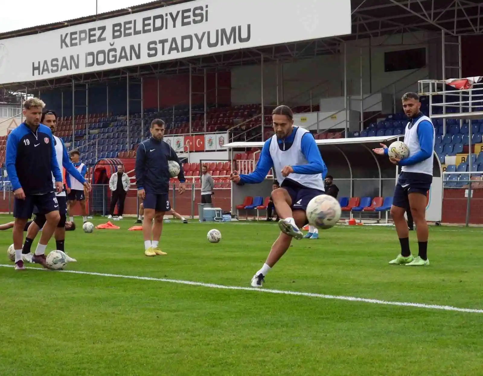 Kepez Efeler'den 3 puan hesaplıyor