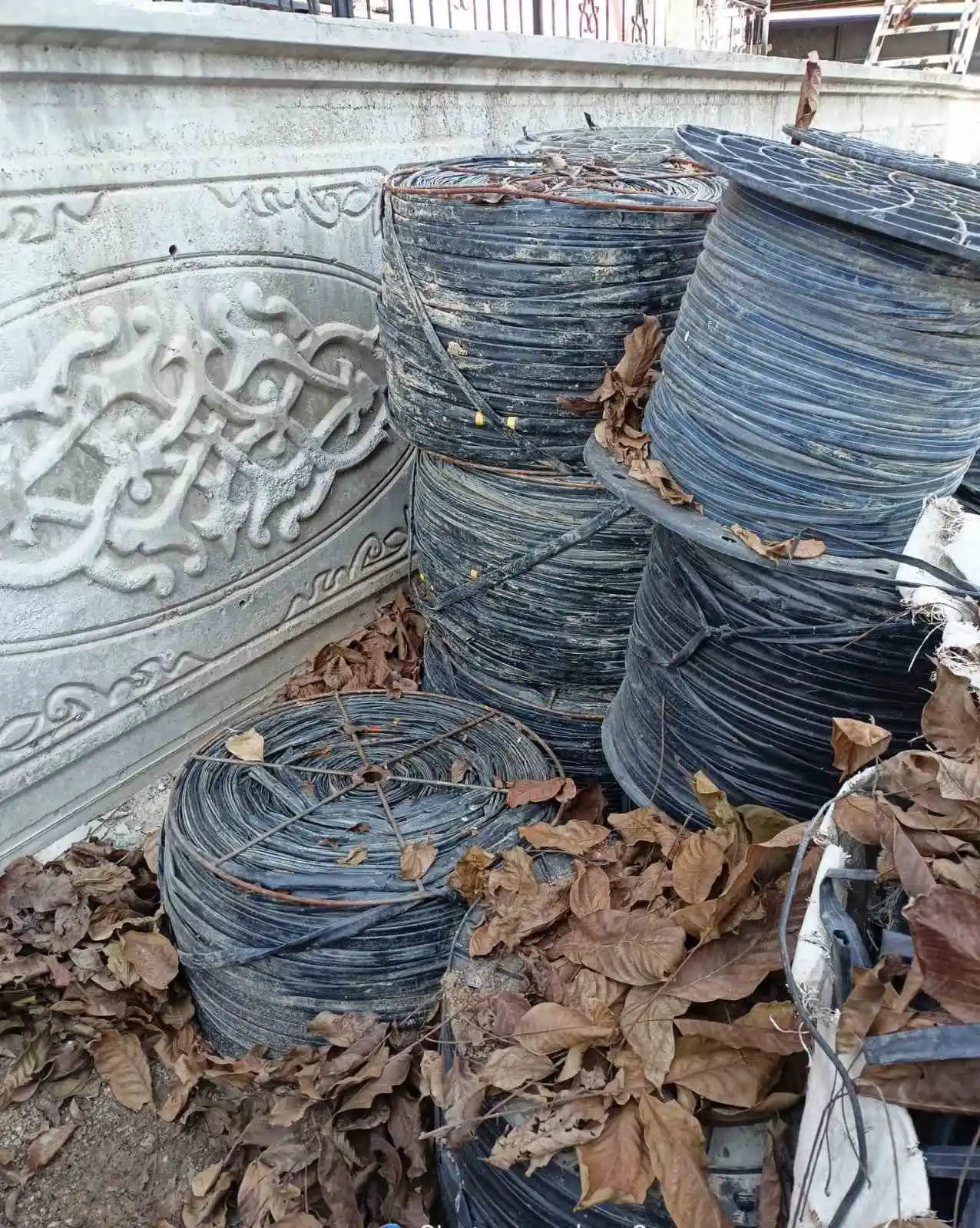 Kiralık araçla 220 liralık sulama borusu çalan hırsız GPS'ye takıldı