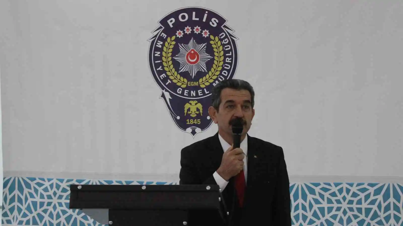 Kırklareli polisine 18 yeni araç