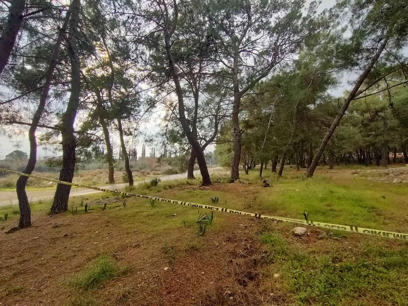 Kolları ve kafası olmayan ceset gizemini koruyor