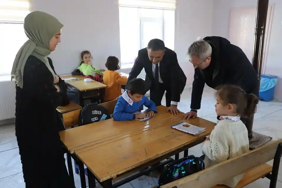 Köylerin kalbi olan Köy Yaşam Merkezleri Bayburtlu kadınlara hem eğitim yuvası oldu hem de gelir kapısı
