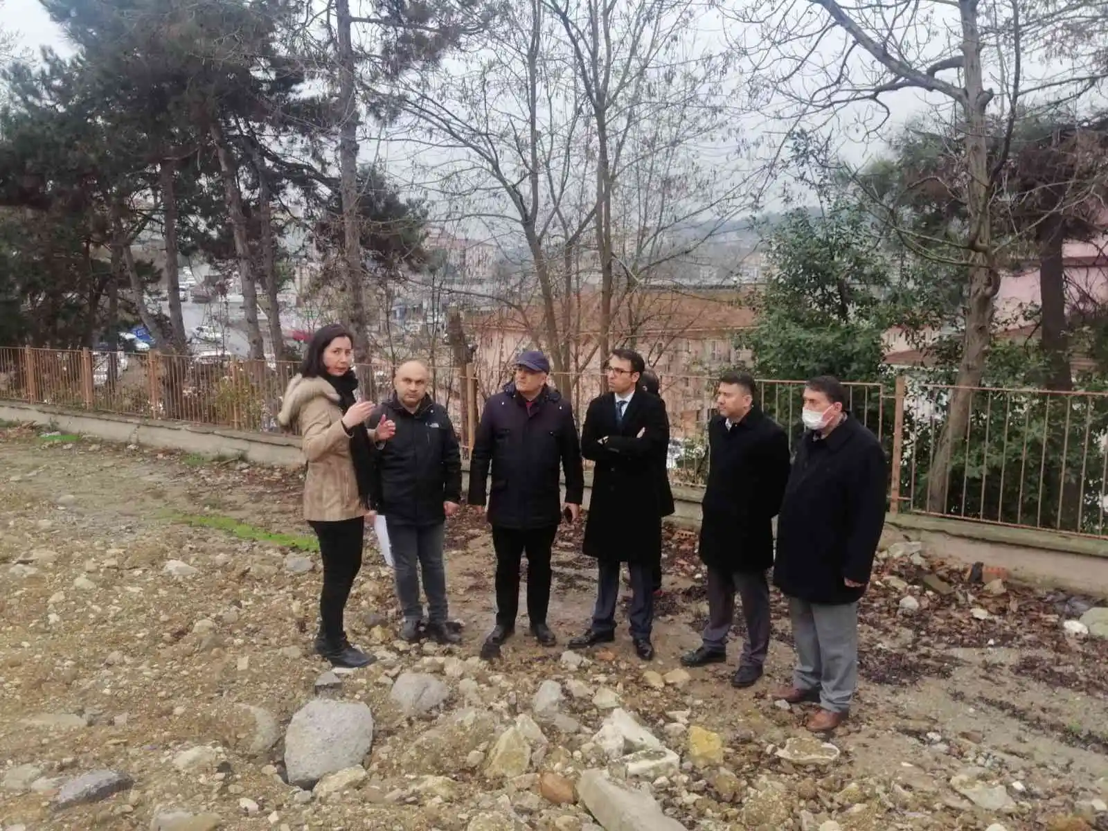 Kültür merkezi yapılacak alanı incelediler