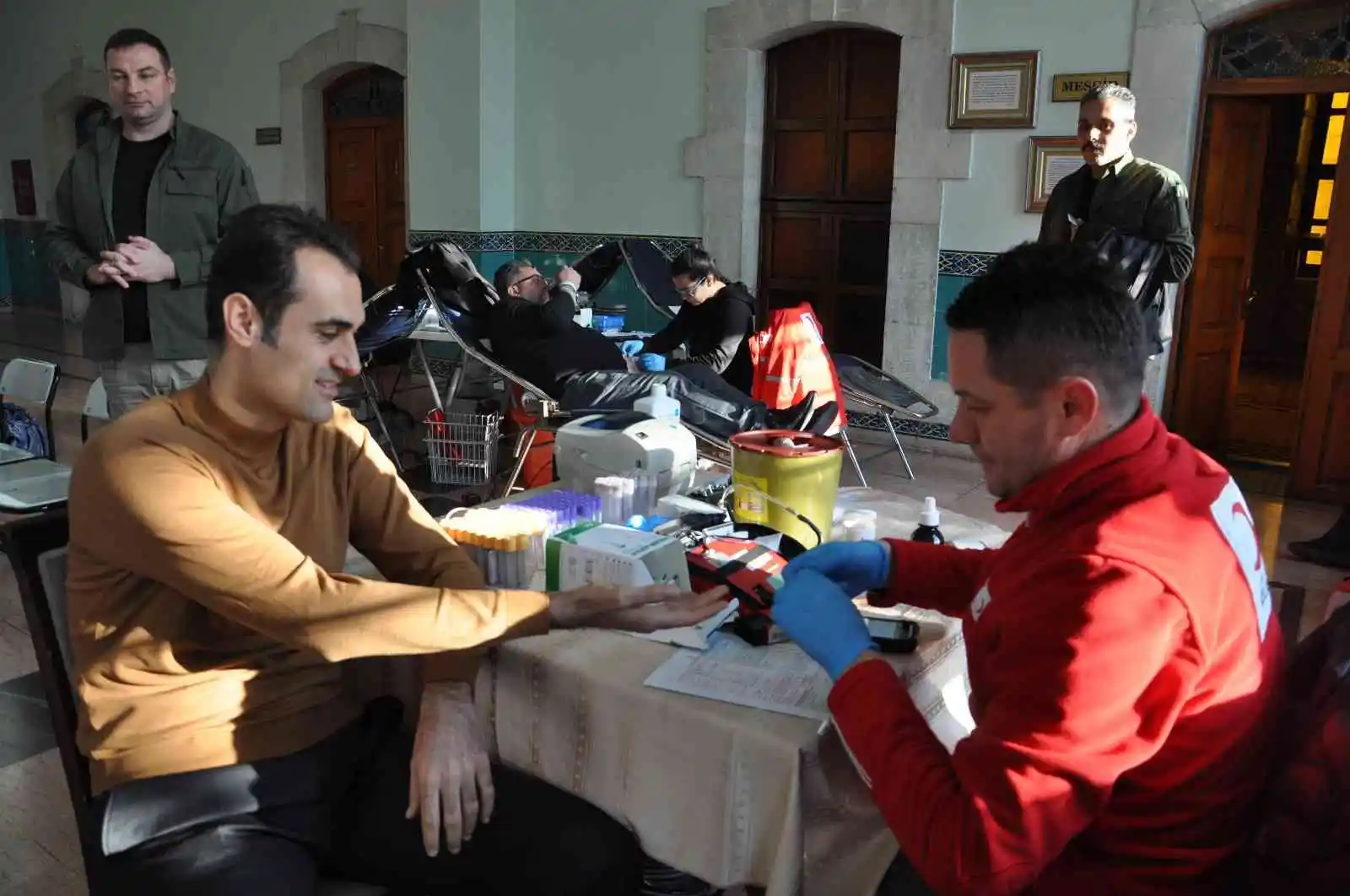 Kütahya Adliye personelinden kan bağışına destek