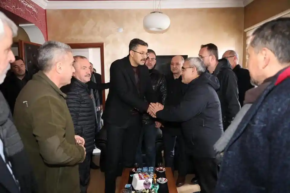 Kütahya Belediye Başkanı Alim Işık’ın annesi vefat etti