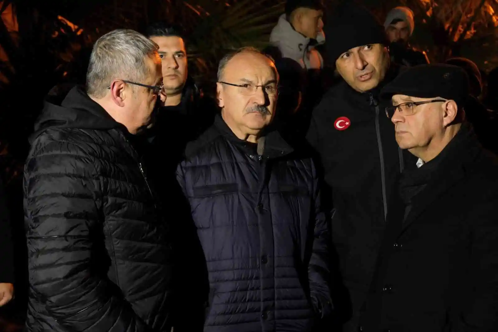 Kuyuya düşen baba-oğuldan acı haber: Cansız bedenler 20 metre derinlikten 10 saat sonra çıkarıldı