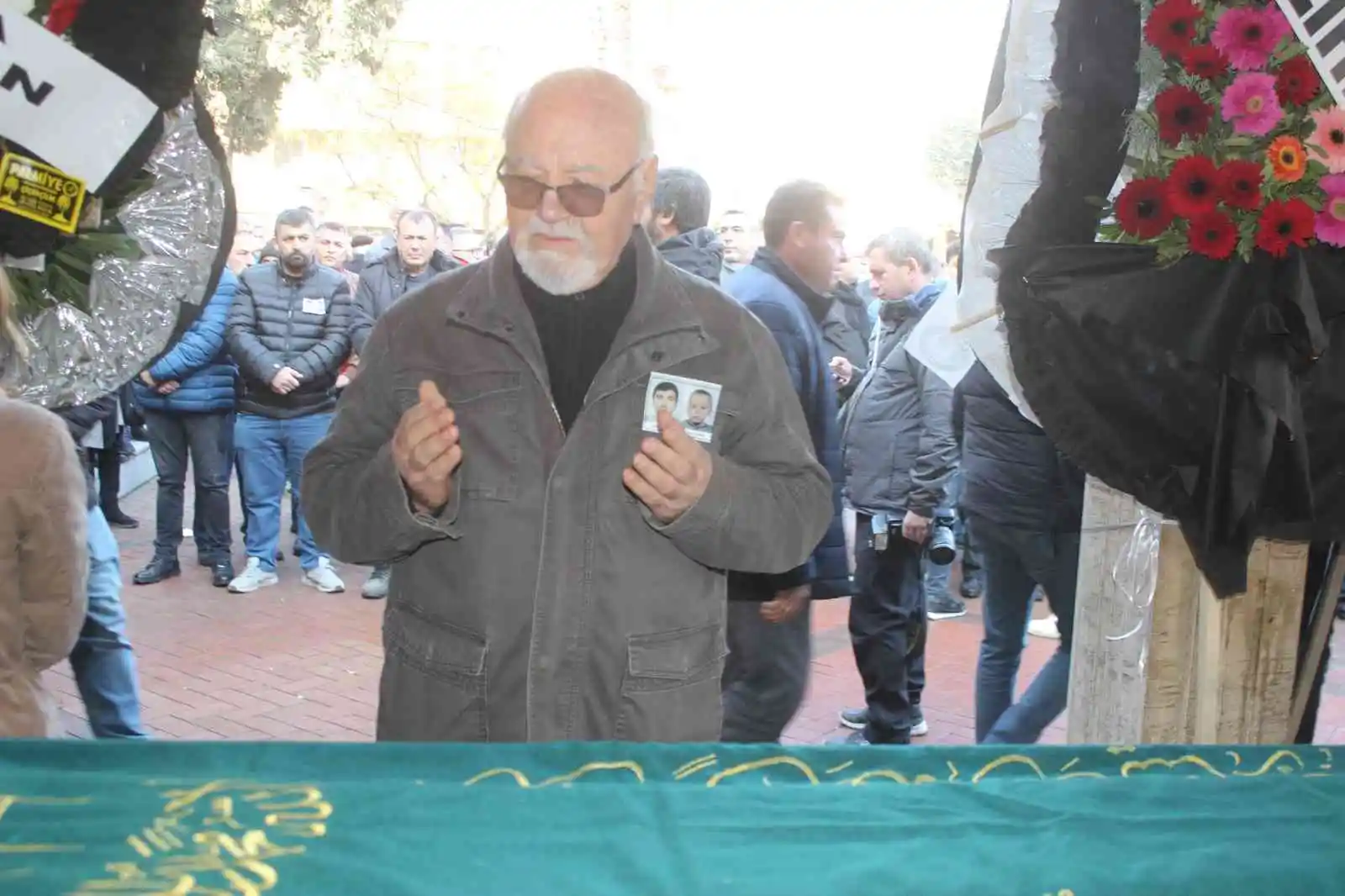 Kuyuya düşen baba ve oğula acı veda