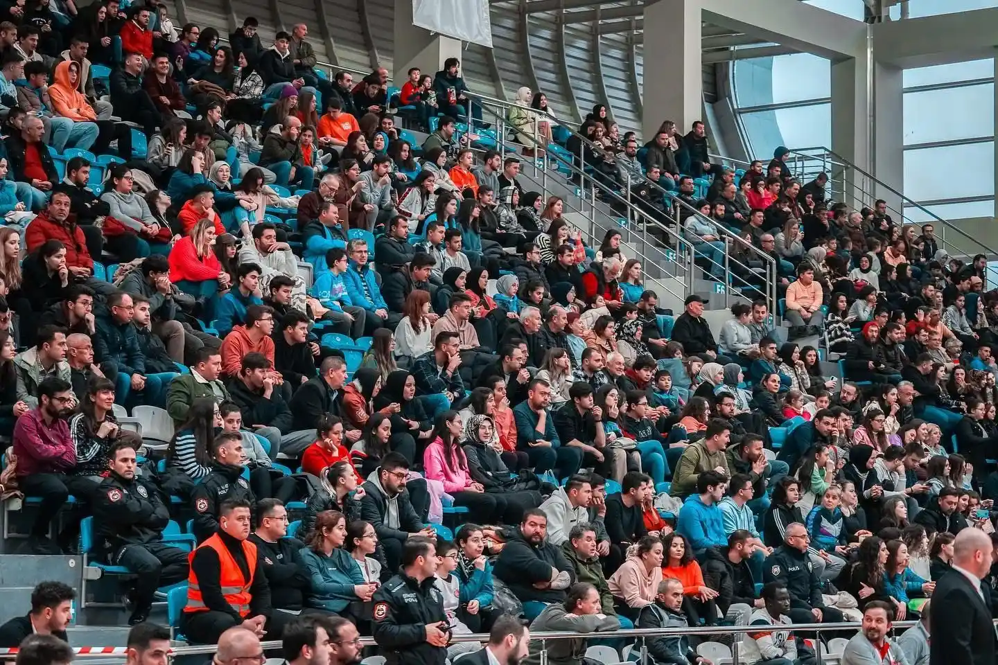 Lider yeni yılda koltuğu kaptırmak istemiyor