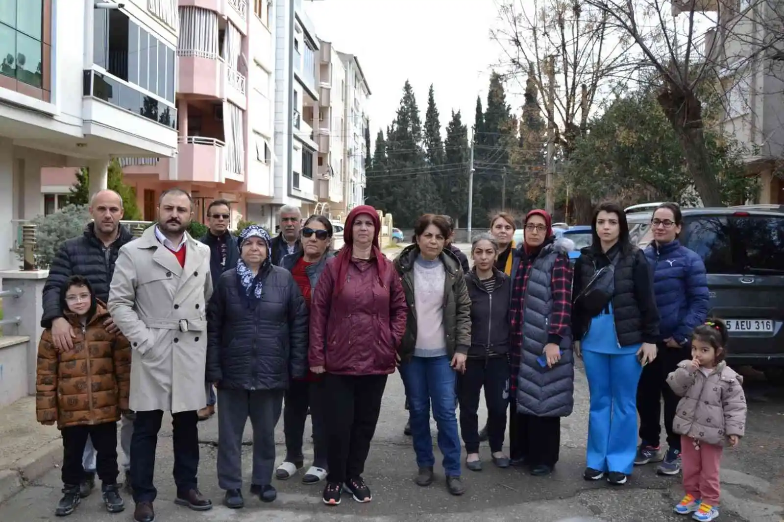 Manisa’da baz istasyonu tepkisi