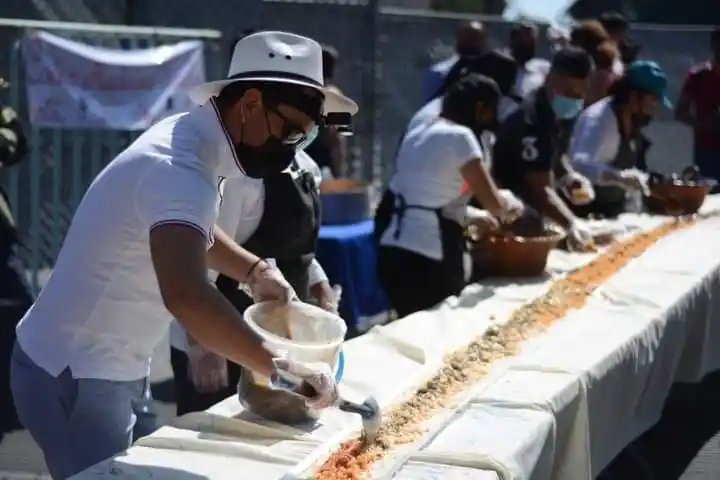 Meksika’da 70,4 metre uzunluğundaki ’tako’ ile dünya rekoru kırıldı