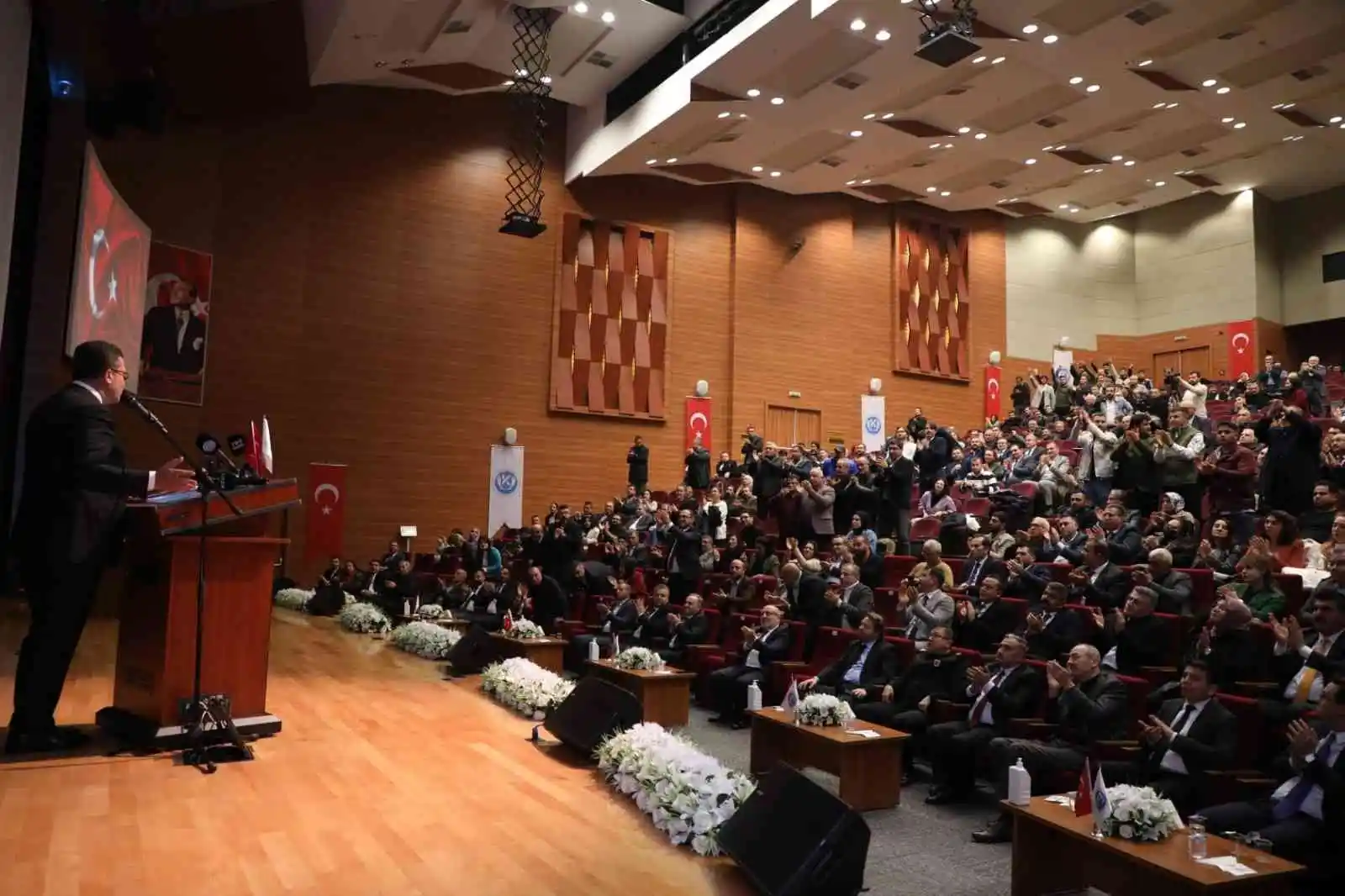 MHP’li Ersoy: “Türkiye’nin başını kaldırmasına tahammül edemiyorlar”