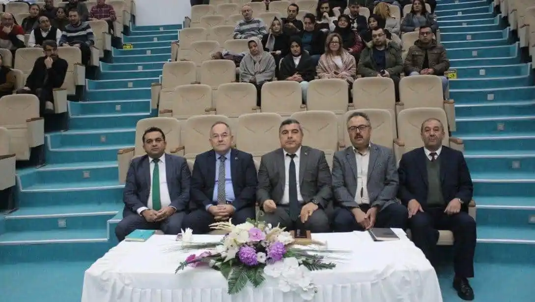 Milli Eğitim Müdürlüğü'nde kurum için çalışmalar değerlendirildi
