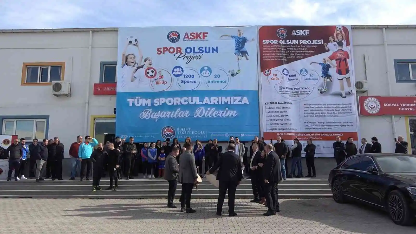 MKE Ankaragücü’nün futbolcuları Antalyalı ve Mujakic’e yoğun ilgi