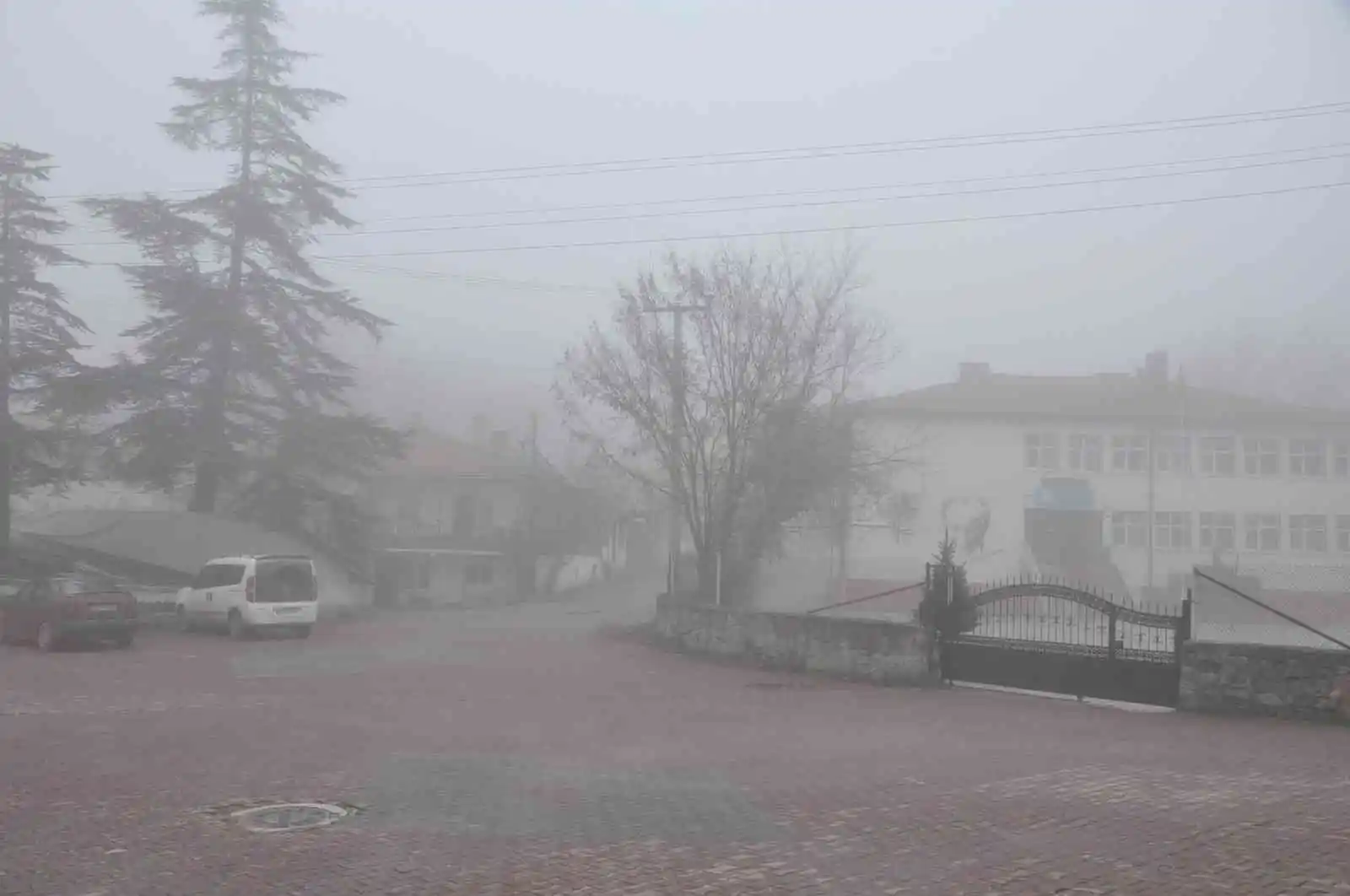 Mudurnu’da sisle oluşan manzara hayran bıraktı