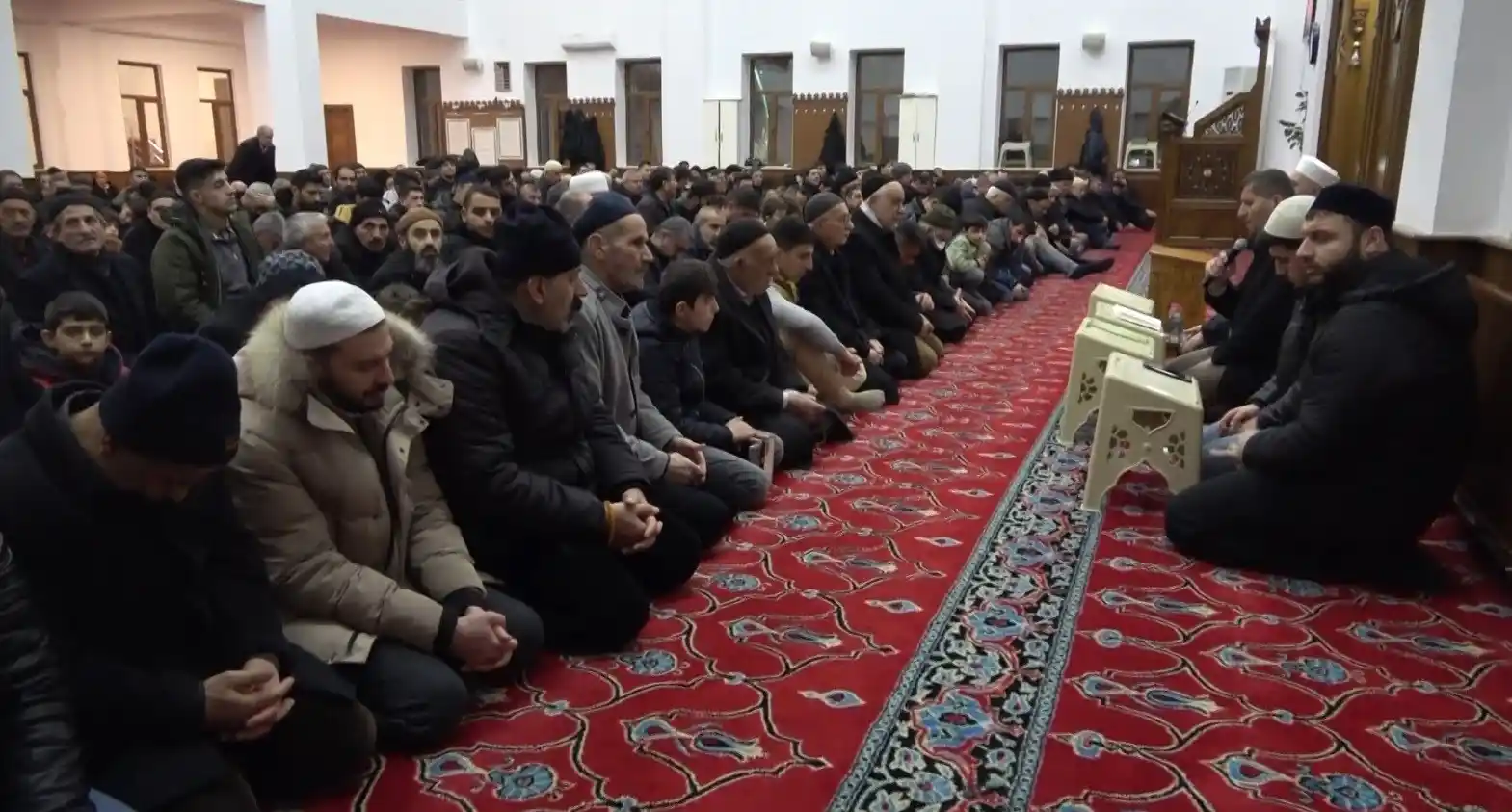 Müftü Demir: “Kur’an-ı Kerim’i yakmakla Müslümanlar yok olmaz”