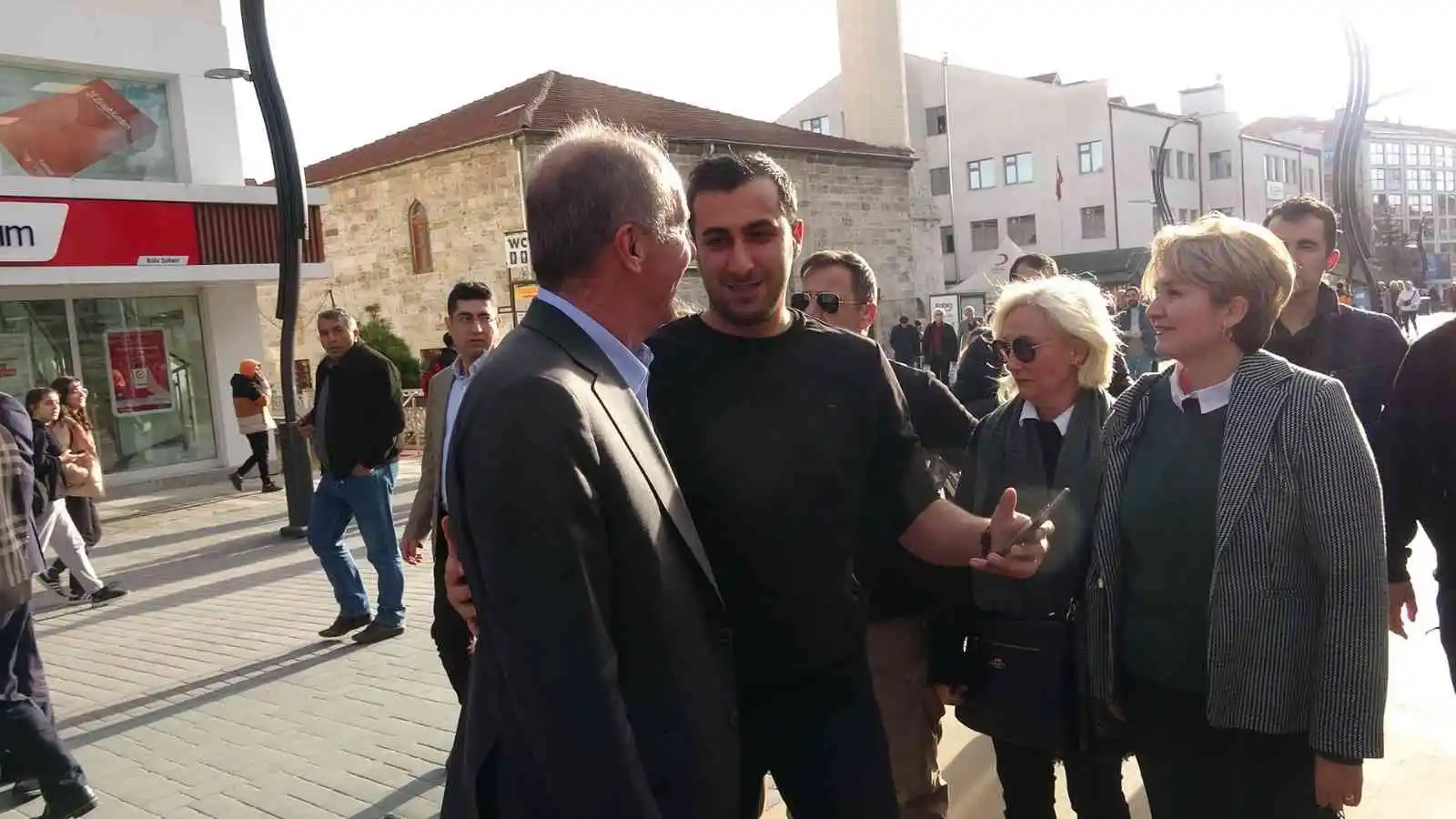 Muharrem İnce: “Altılı masanın kafası karışık, 6 günde dağılırlar”