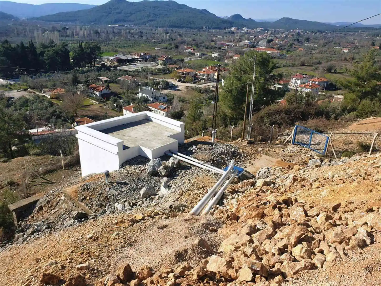 MUSKİ, Ula'da 4 mahalleyi besleyen 2 içme suyu deposunu yeniliyor