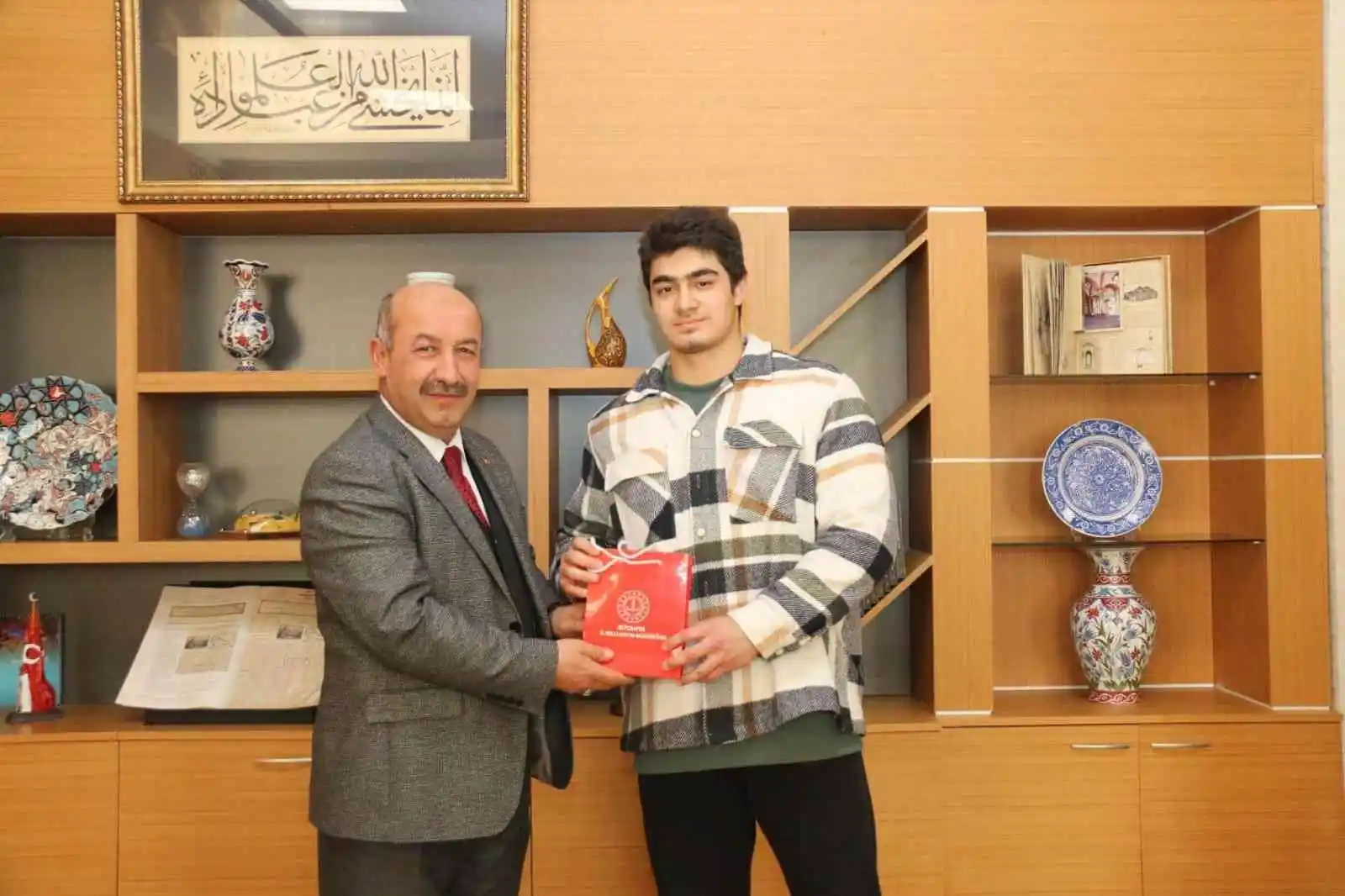Öğrencilere matematik alanında teşvik ödülü