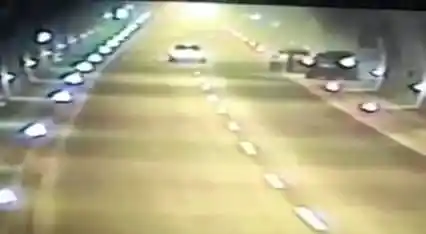 Ordu’da tünel içerisinde yanan araç, duyarlı sürücü sayesinde söndürüldü