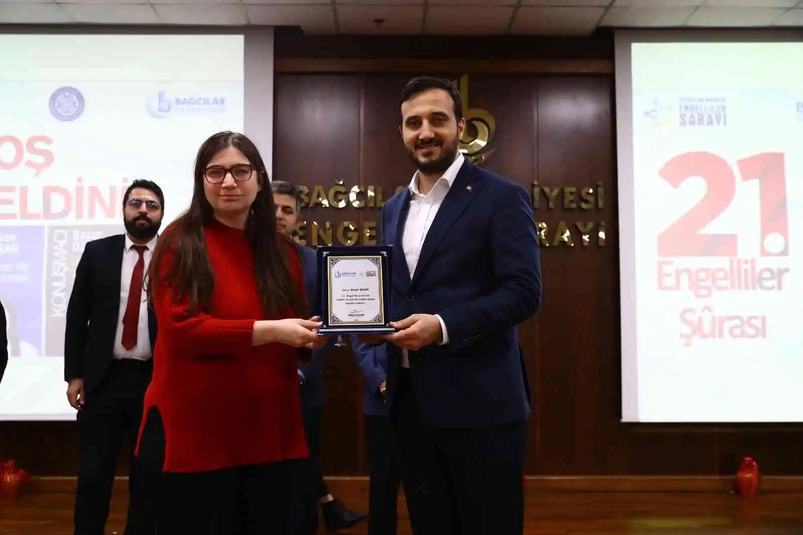 Otistik yazar Birsen Başar, Bağcılar’da otizmi anlattı
