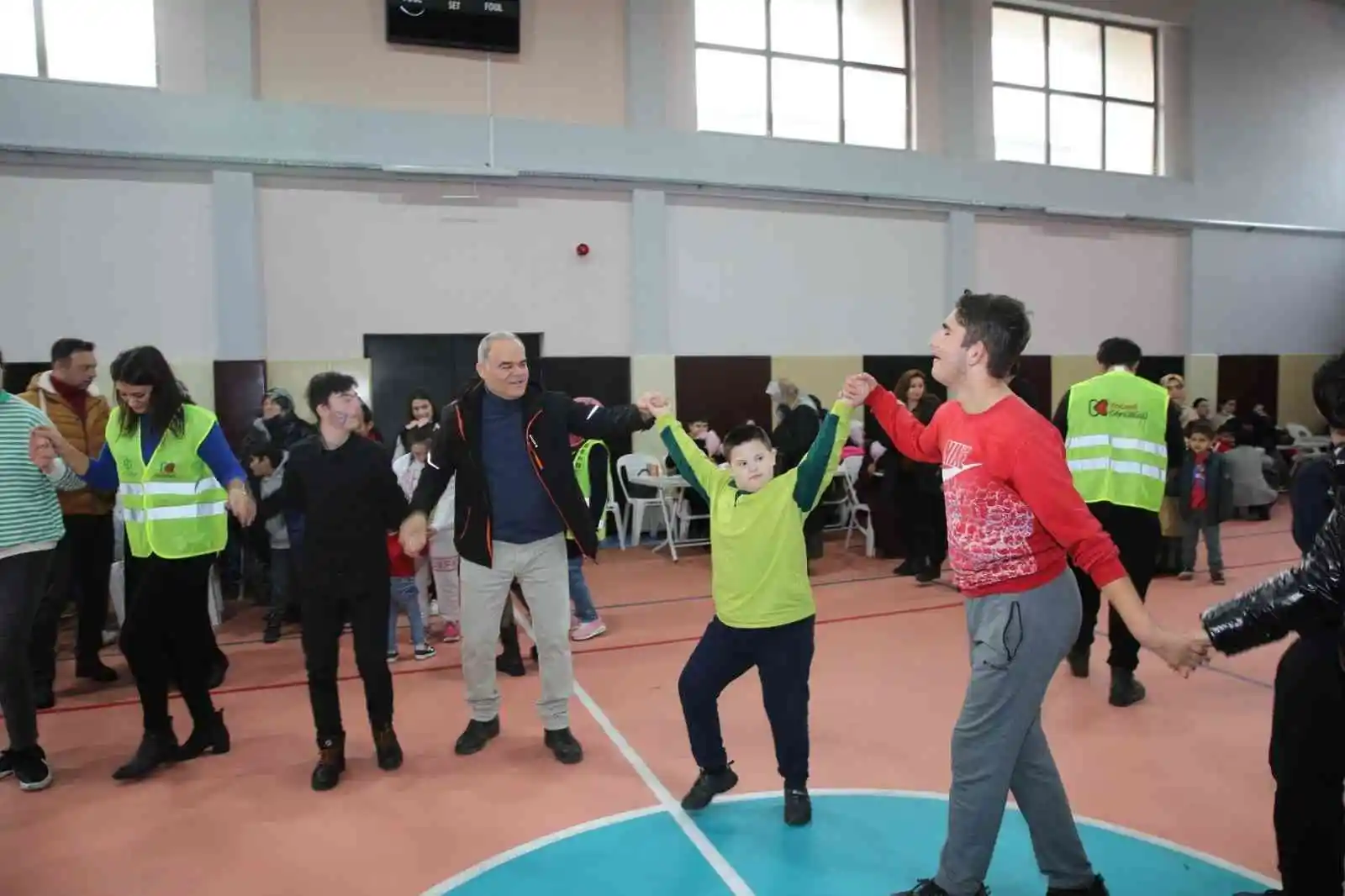 Özel çocuklara çok özel kutlama