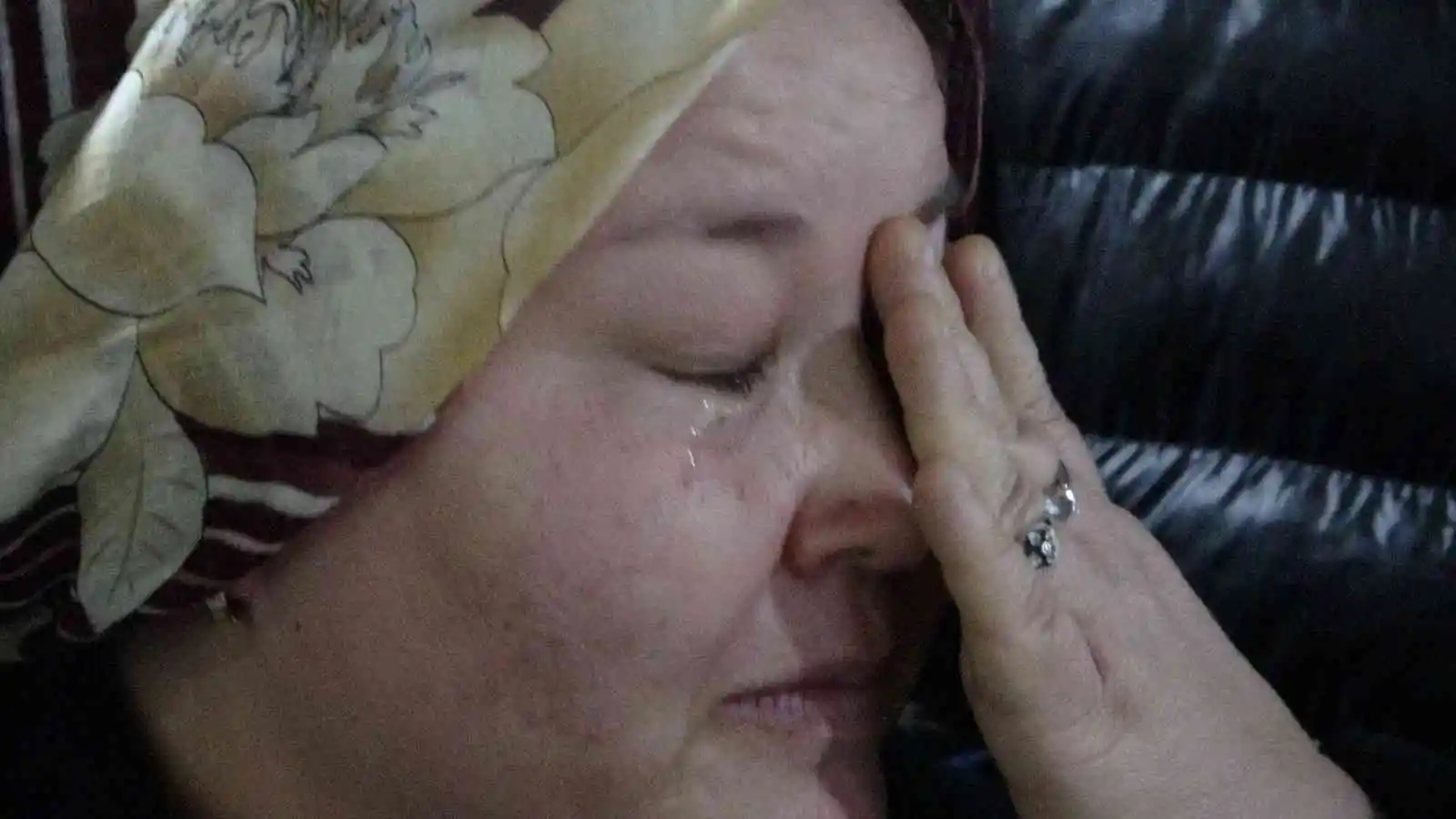 (Özel) Eşi Müslüman olunca gözyaşlarını tutamadı
