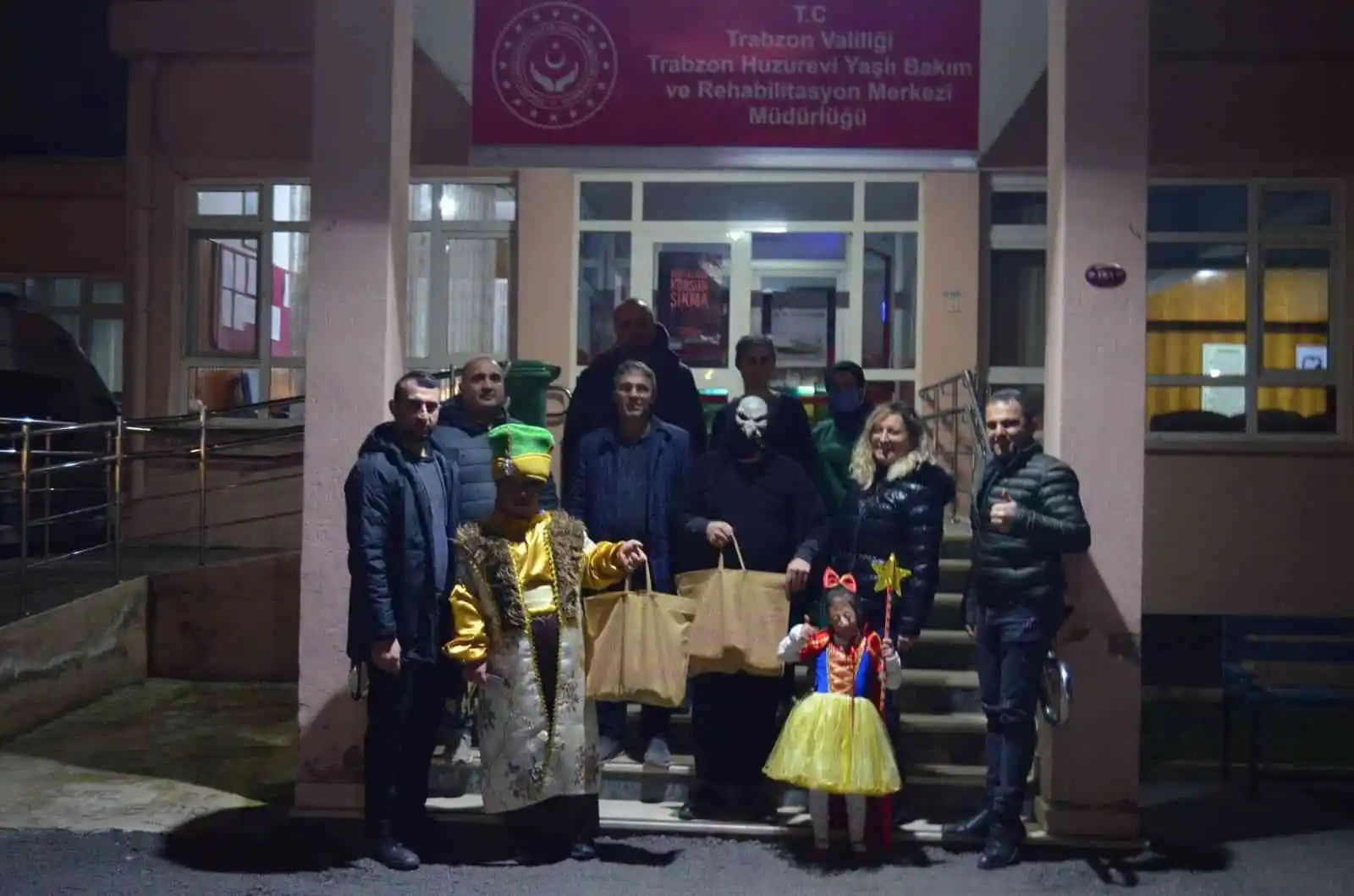 Özel gereksinimli öğrenciler Berra ve Doğan Kalandar’ın neşesi oldu