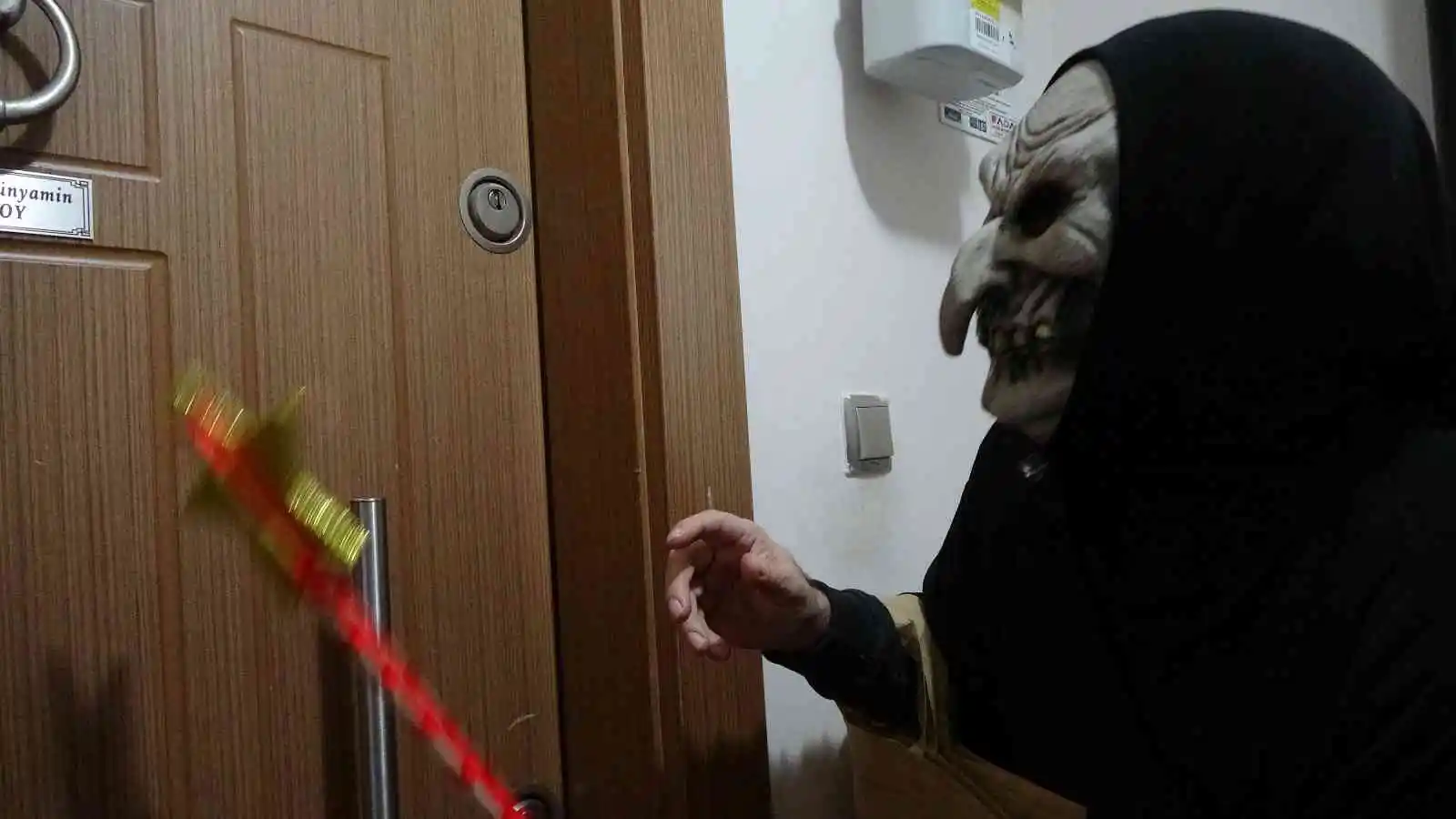 Özel gereksinimli öğrenciler Berra ve Doğan Kalandar’ın neşesi oldu