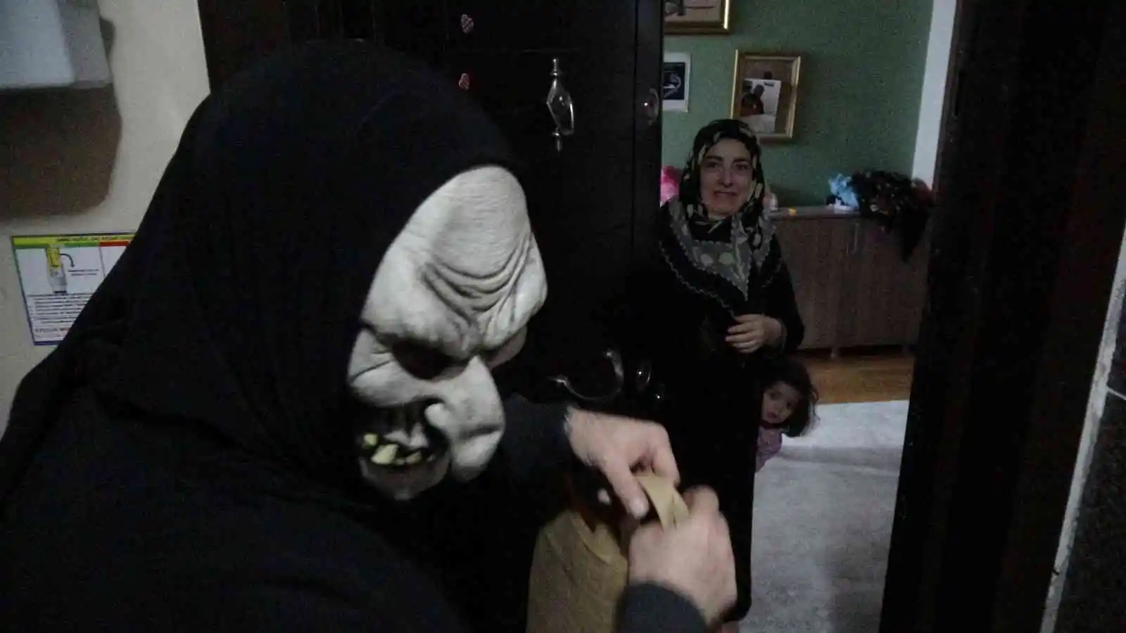 Özel gereksinimli öğrenciler Berra ve Doğan Kalandar’ın neşesi oldu