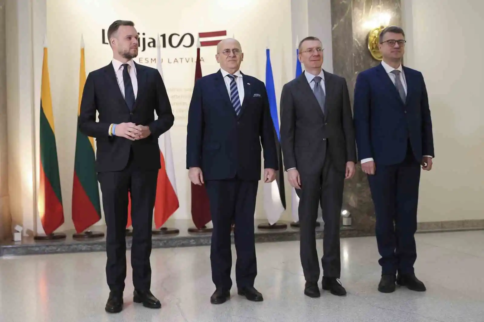 Polonya Dışişleri Bakanı Rau: "Polonya ve Baltık ülkeleri, Rusya'ya yönelik yaptırımların genişletilmesi konusunda hemfikir"
