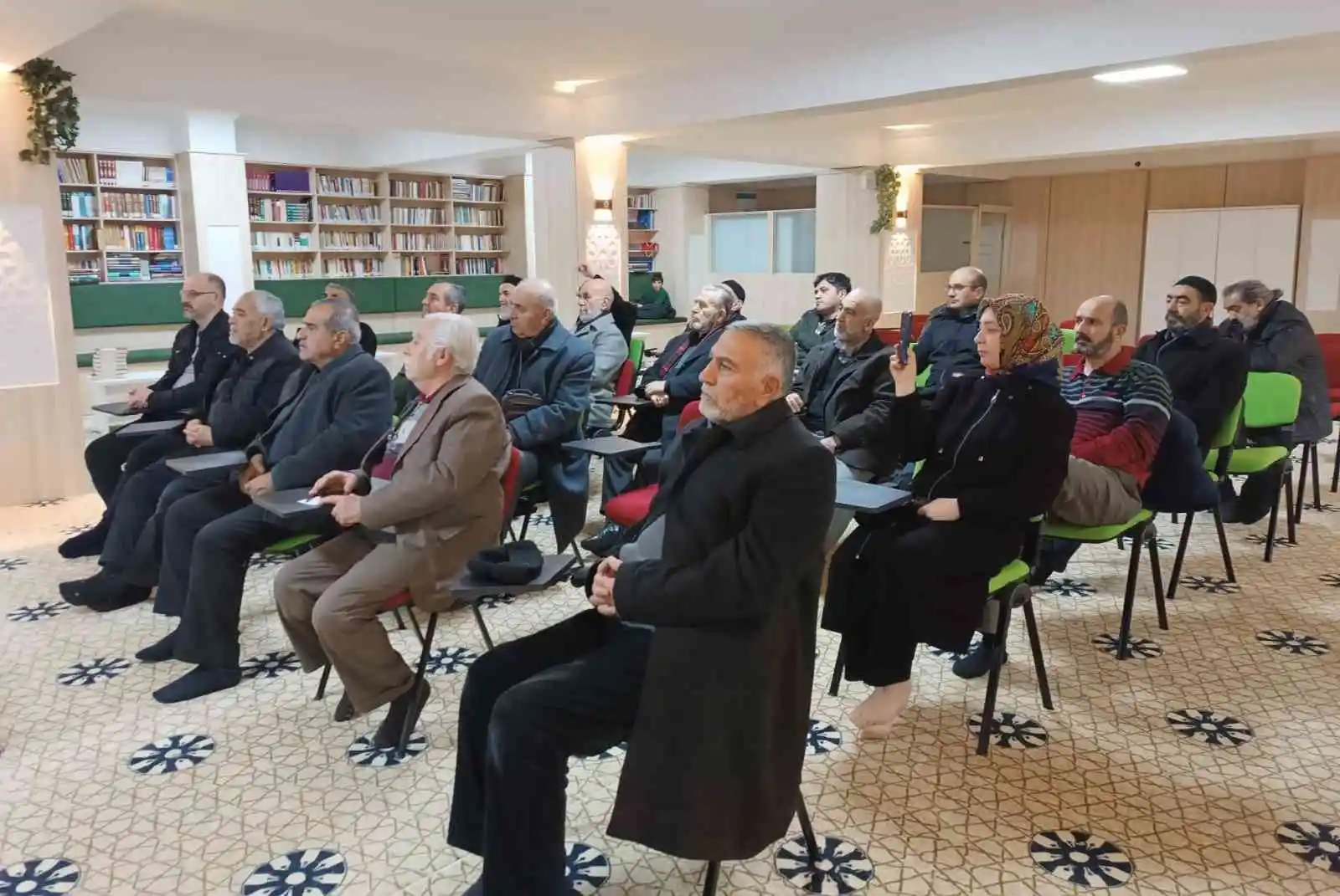 Prof.Dr. Aktepe: “Kimse ‘sadece biz doğruyuz’ demesin”