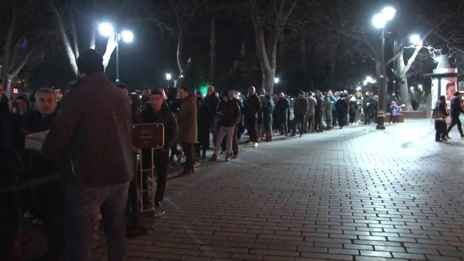 Regaip Kandili’nde vatandaşlar Ayasofya Camii’ne akın etti