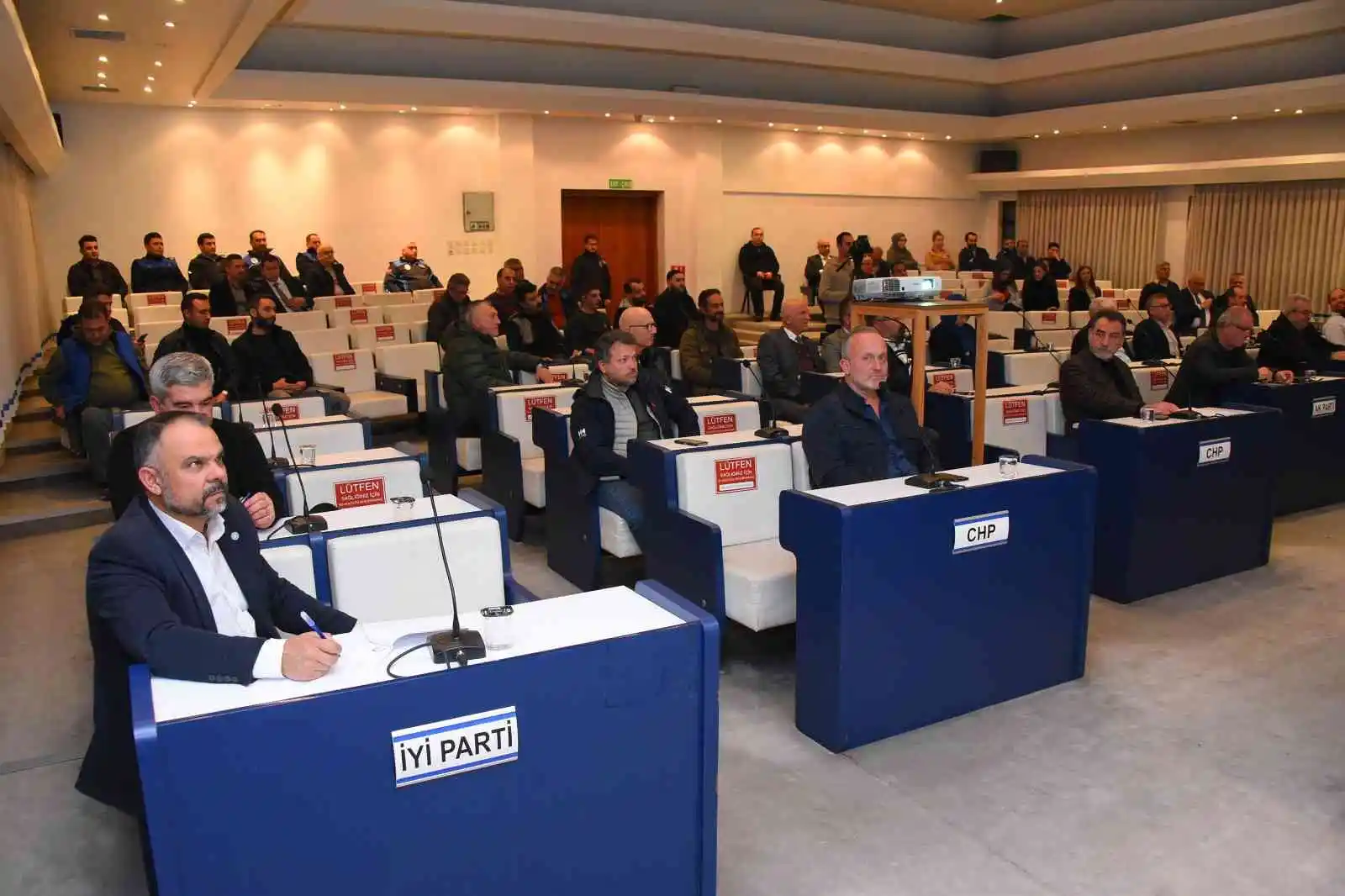 Salihli’de yeni yılın ilk meclis toplantısı yapıldı