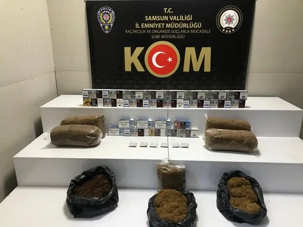 Samsun'da kaçak 5 bin 140 dal makaron ve 28 kilo tütün ele geçirildi
