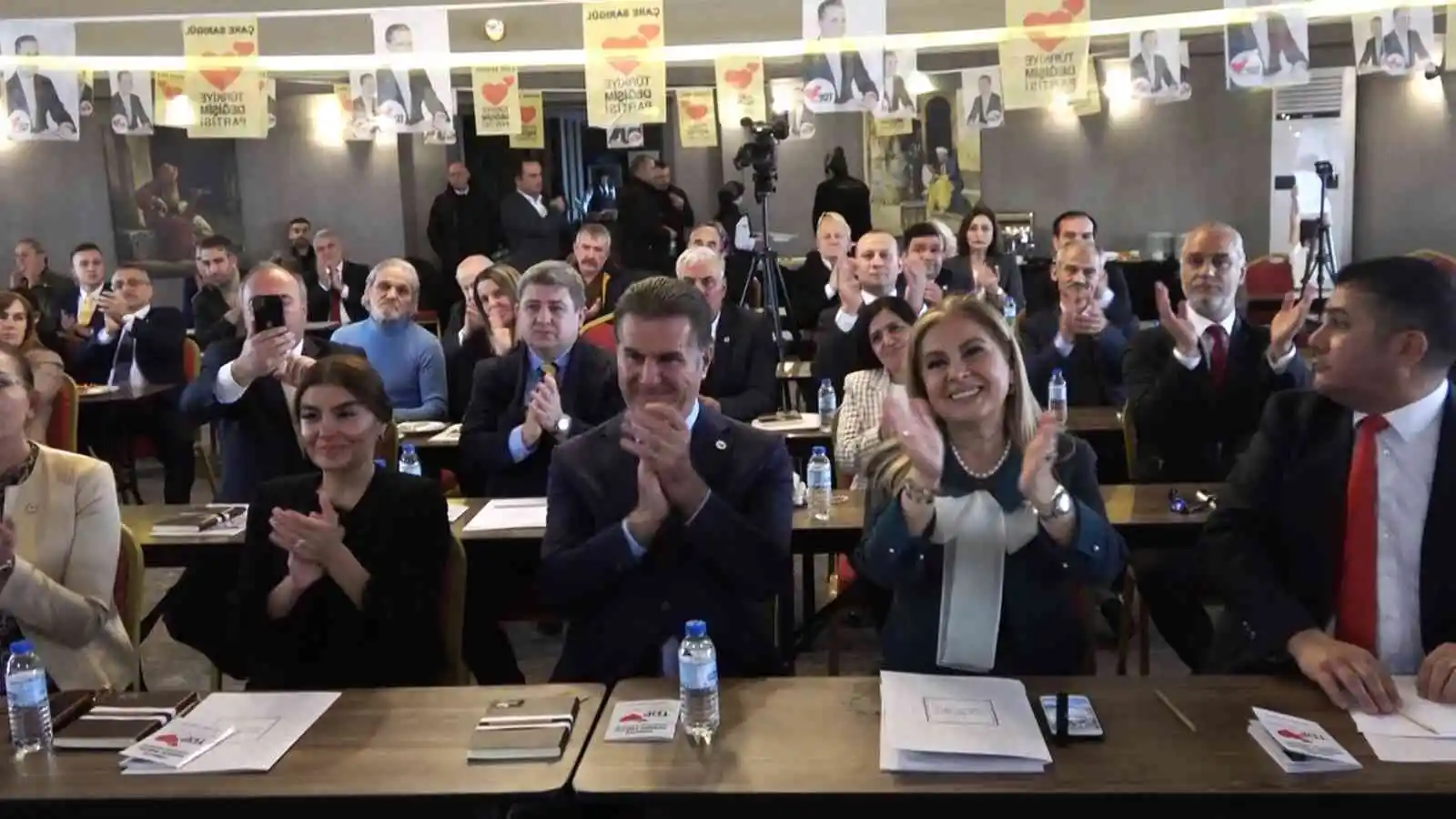 Sarıgül’den Tiktok tepkilerine serzeniş