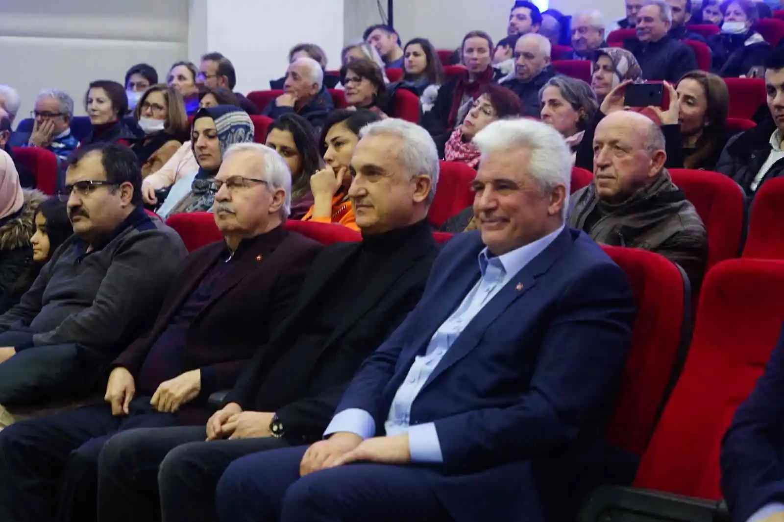 Şehr-i Dilara Müzik Topluluğu söylediği şarkılarla unutulmaz bir gece yaşattı