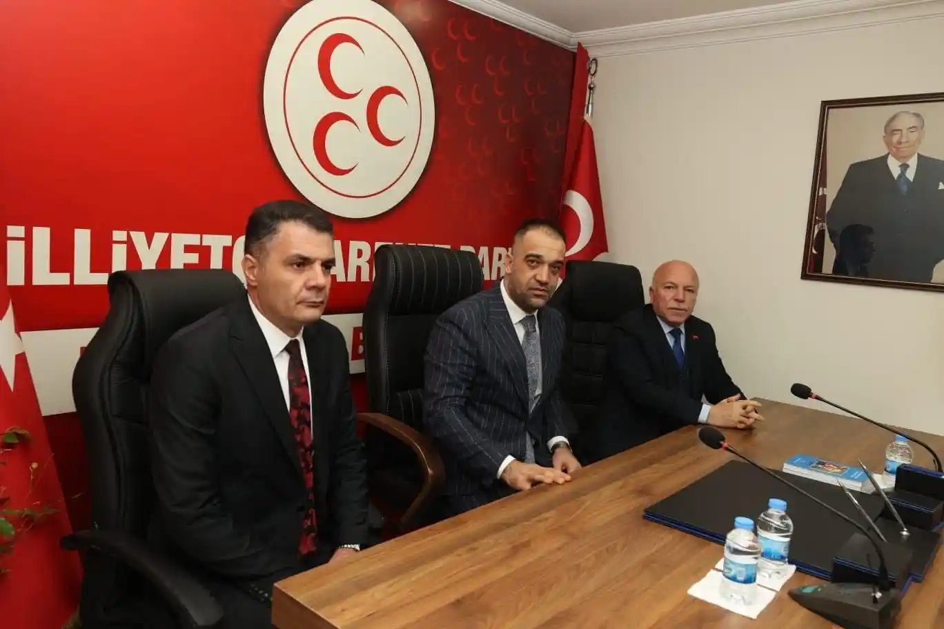 Sekmen’den MHP’ye ziyaret