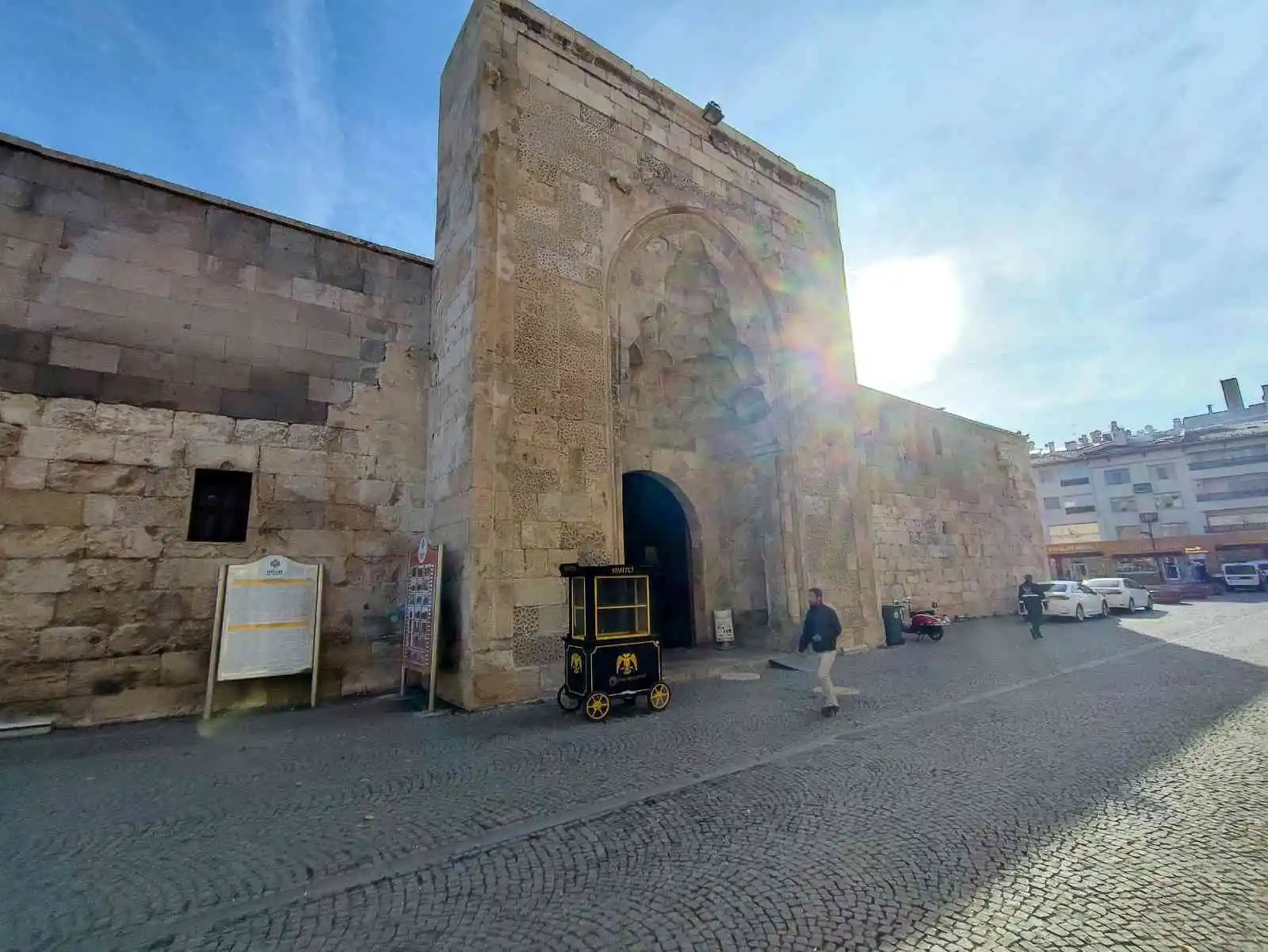 Selçuklu Sultanı I. İzzeddin Keykavus ölümünün 803’üncü yılında mezarı başında anıldı
