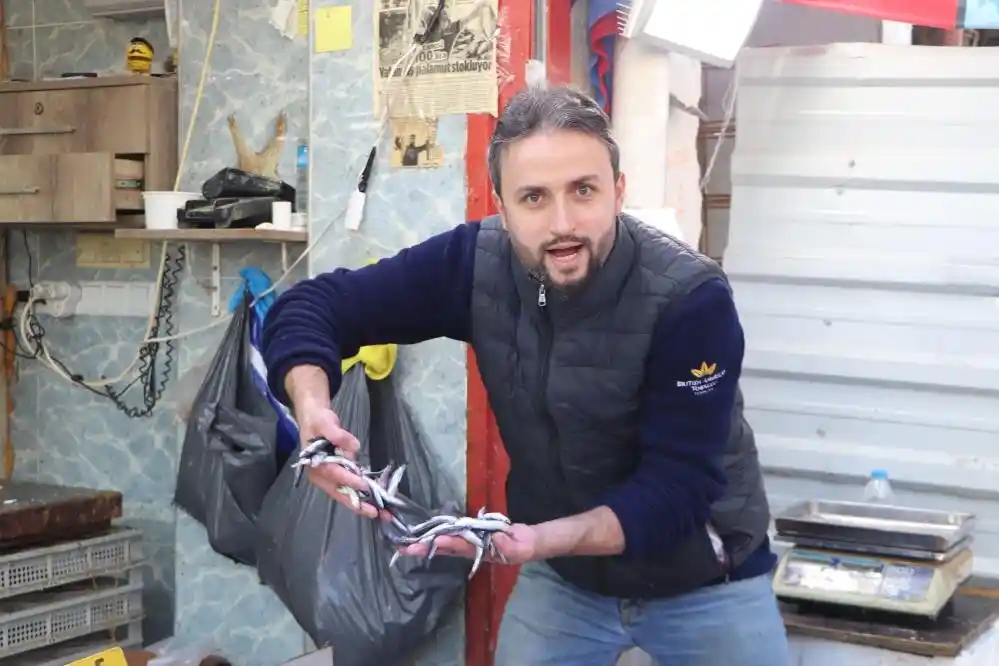 Sıcak hava balığı etkilemedi, balık bol, satışlar yoğun