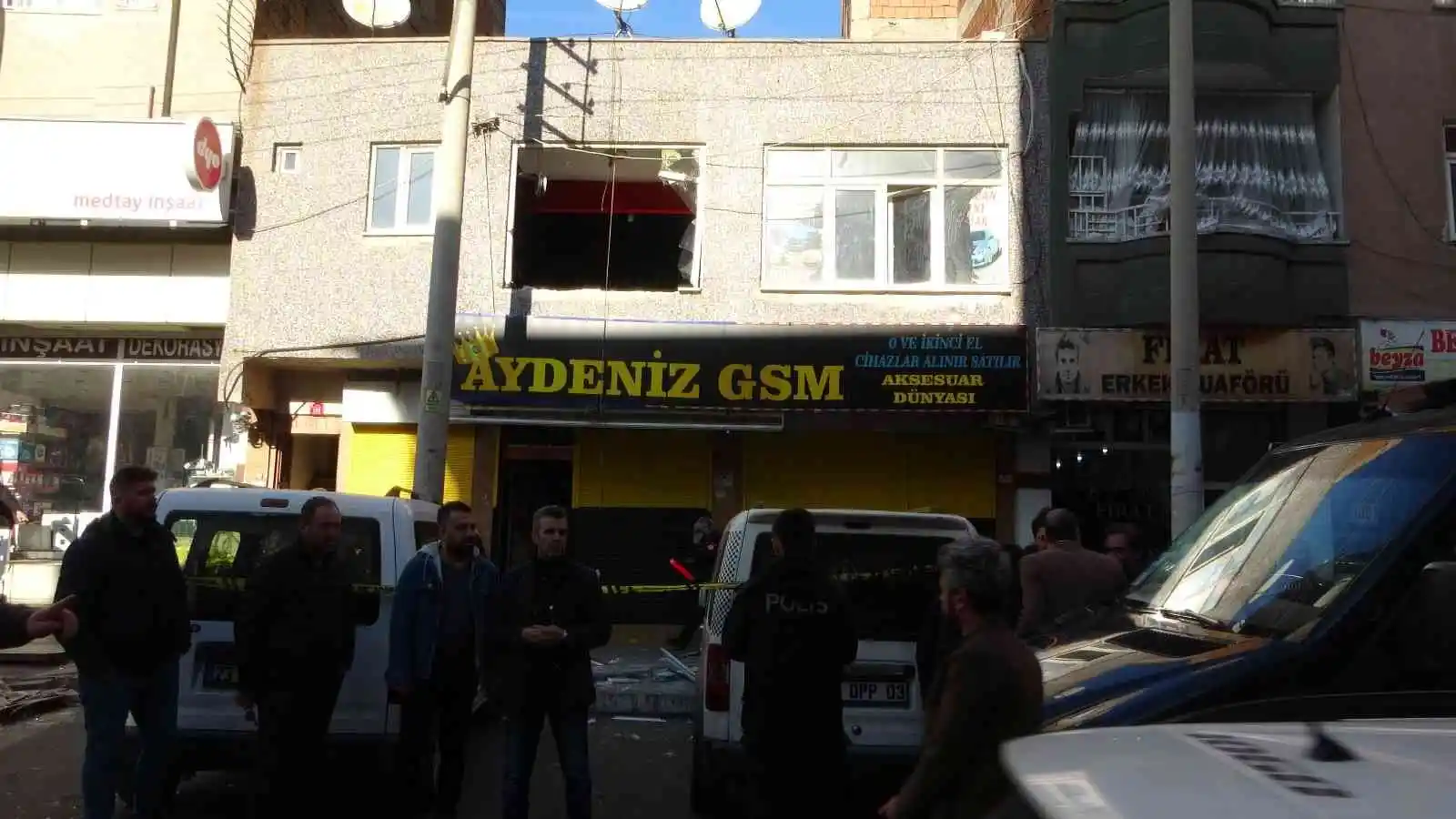 Sigara yakmak istedi, bomba gibi patladı