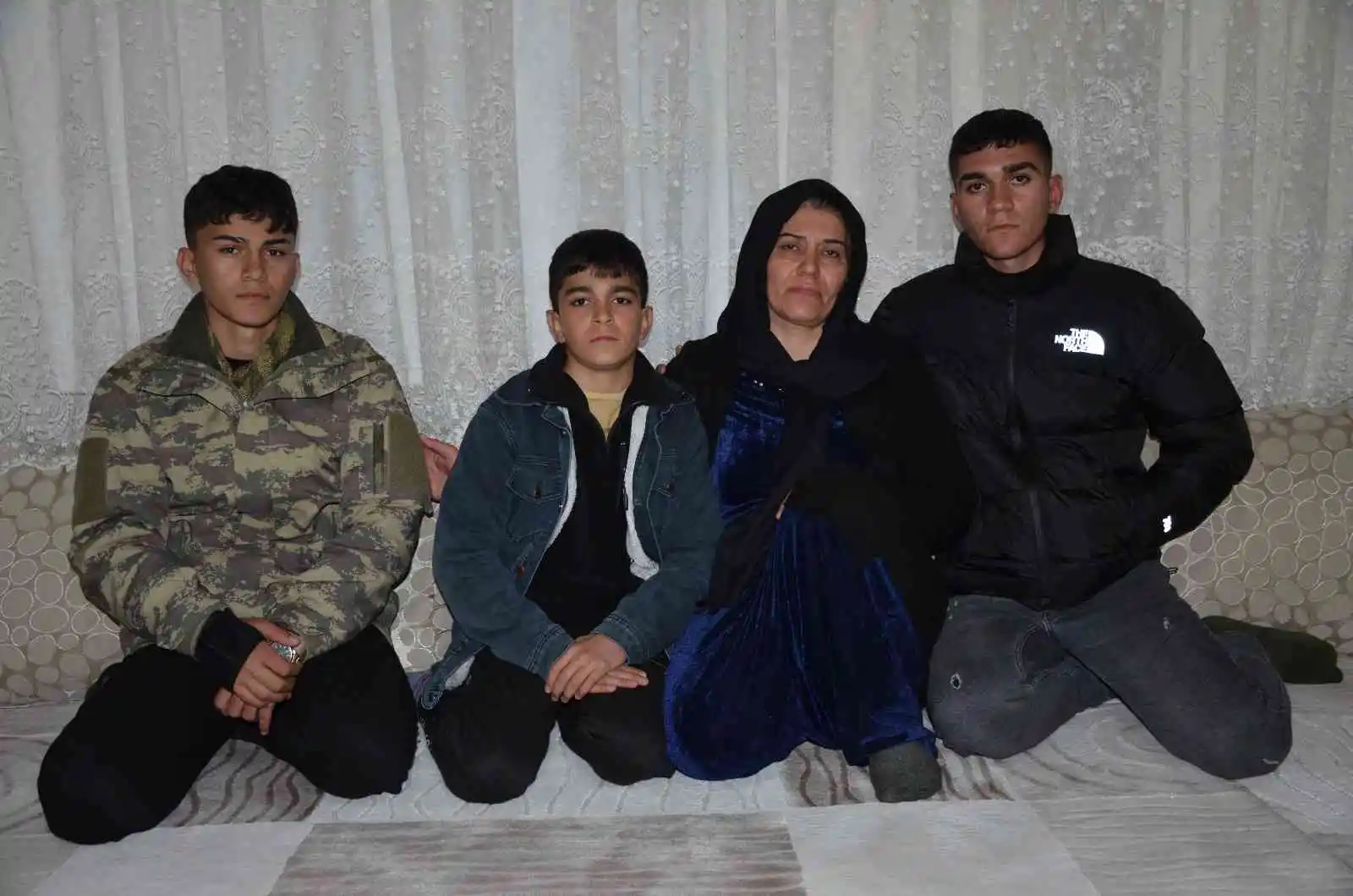 Şırnak’ta komutanın elleriyle gözyaşlarını temizlediği şehit çocuğu konuştu