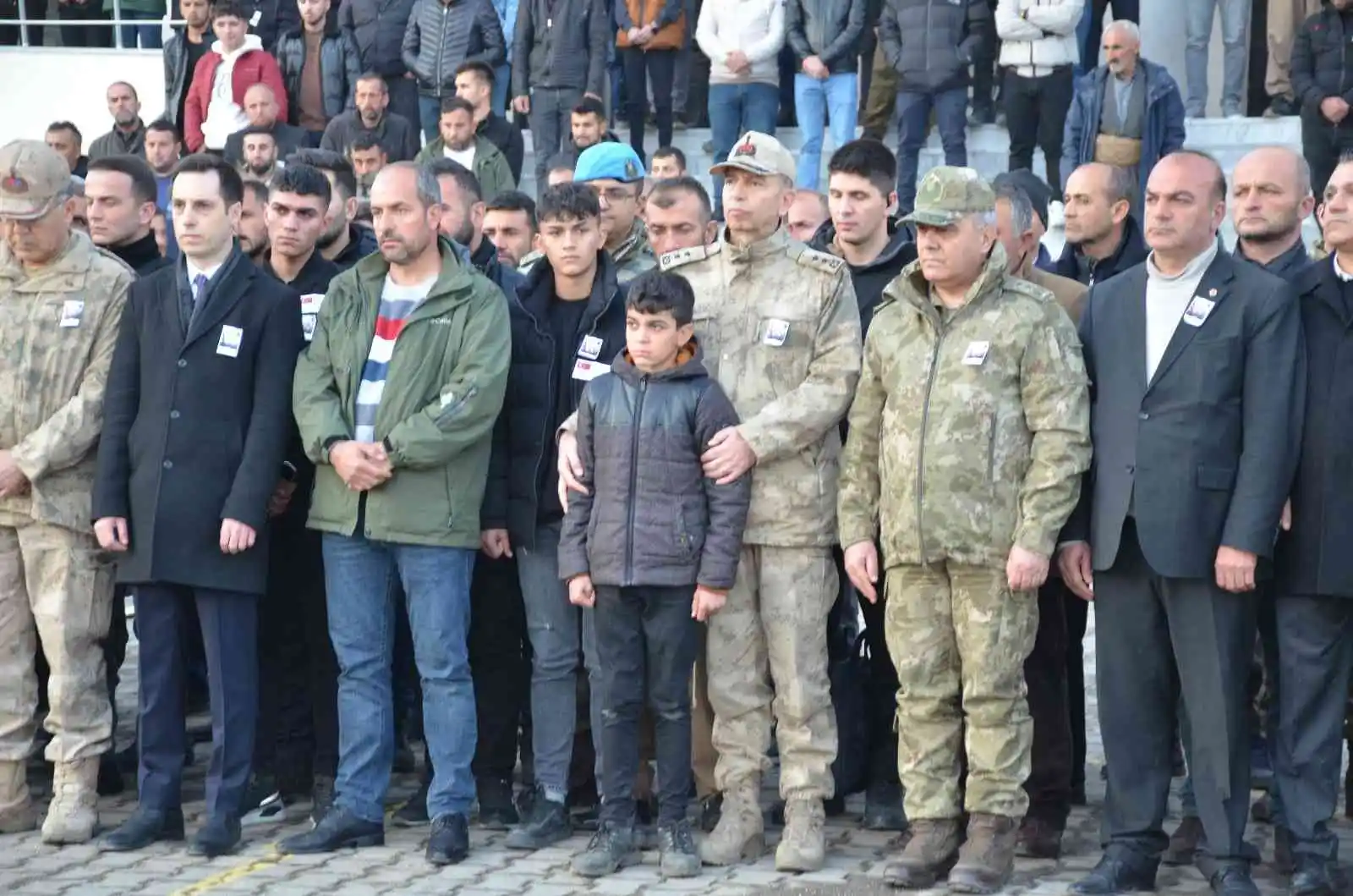 Şırnak’ta komutanın elleriyle gözyaşlarını temizlediği şehit çocuğu konuştu
