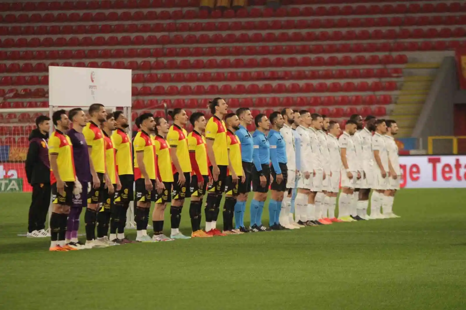 Spor Toto 1. Lig: Göztepe: 0 - Sakaryaspor: 1
