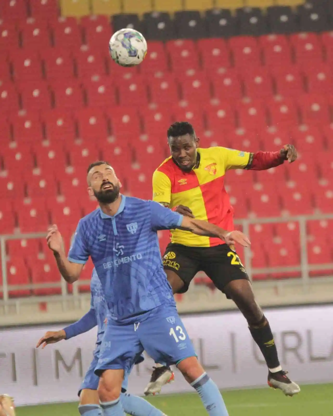 Spor Toto 1. Lig: Göztepe: 3 - Bandırmaspor: 1
