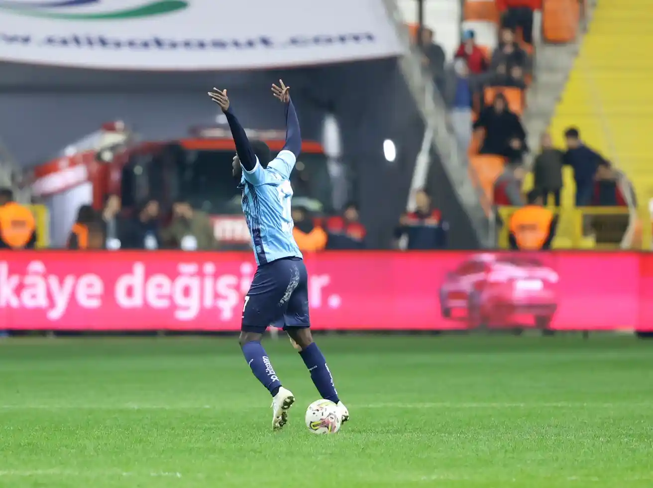 Spor Toto Süper Lig: Adana Demirspor: 1 - Giresunspor: 1 (Maç sonucu)