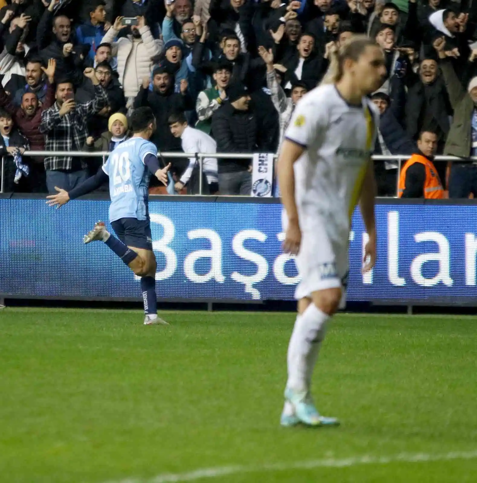 Spor Toto Süper Lig: Adana Demirspor: 3 - MKE Ankaragücü: 1 (Maç sonucu)