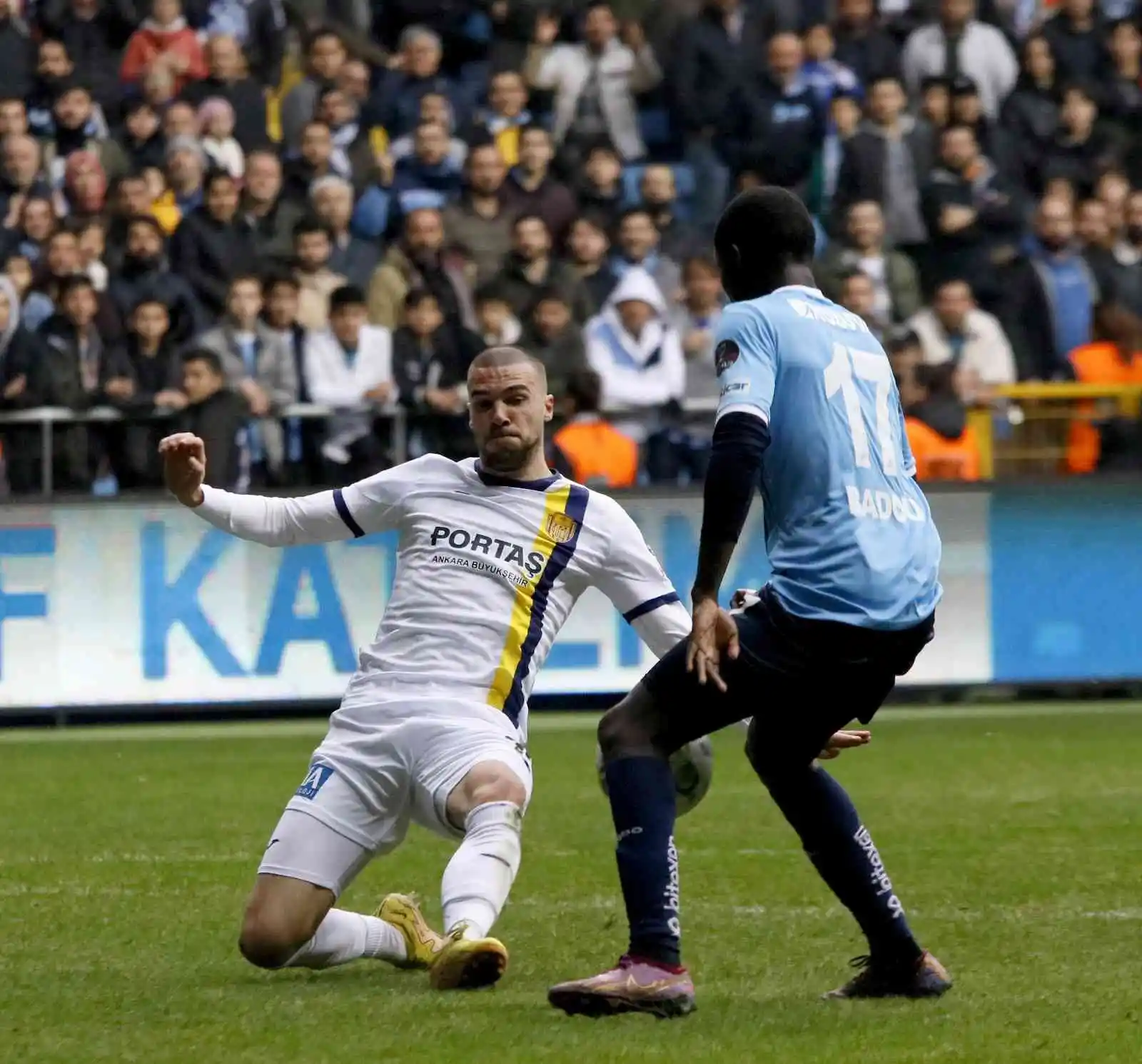 Spor Toto Süper Lig: Adana Demirspor: 3 - MKE Ankaragücü: 1 (Maç sonucu)