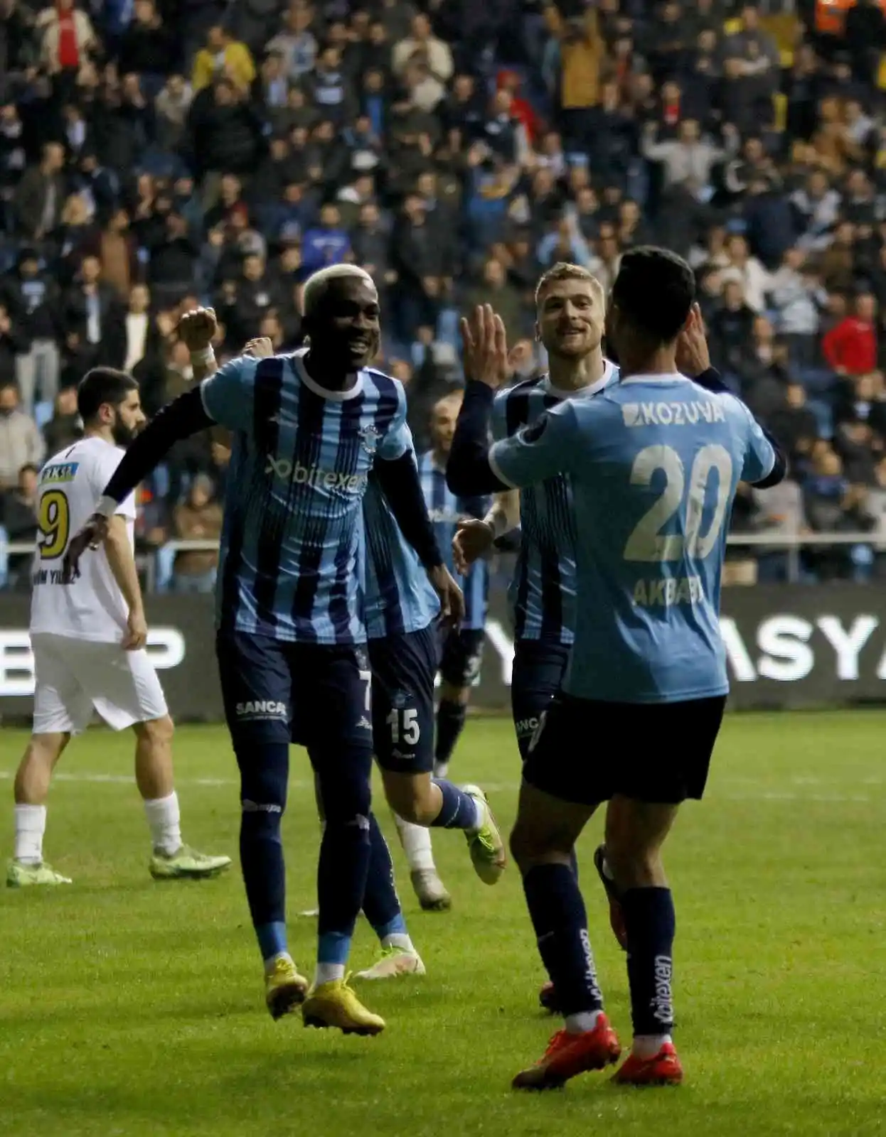 Spor Toto Süper Lig: Adana Demirspor: 6 - İstanbulspor: 0 (Maç sonucu)