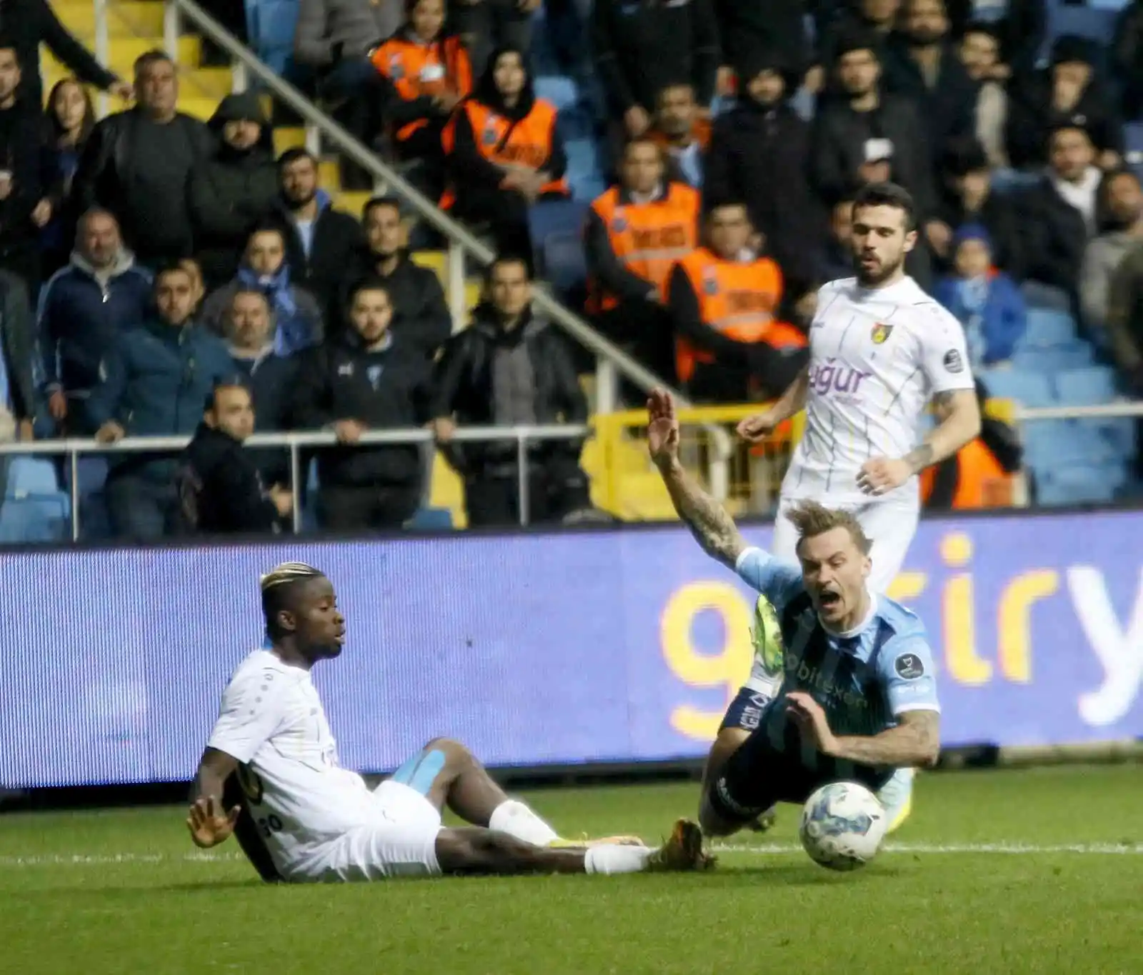 Spor Toto Süper Lig: Adana Demirspor: 6 - İstanbulspor: 0 (Maç sonucu)