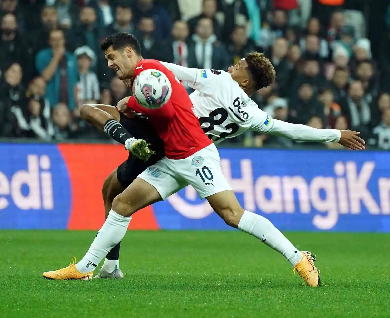 Spor Toto Süper Lig: Beşiktaş: 0 - Kasımpaşa: 0 (Maç devam ediyor)
