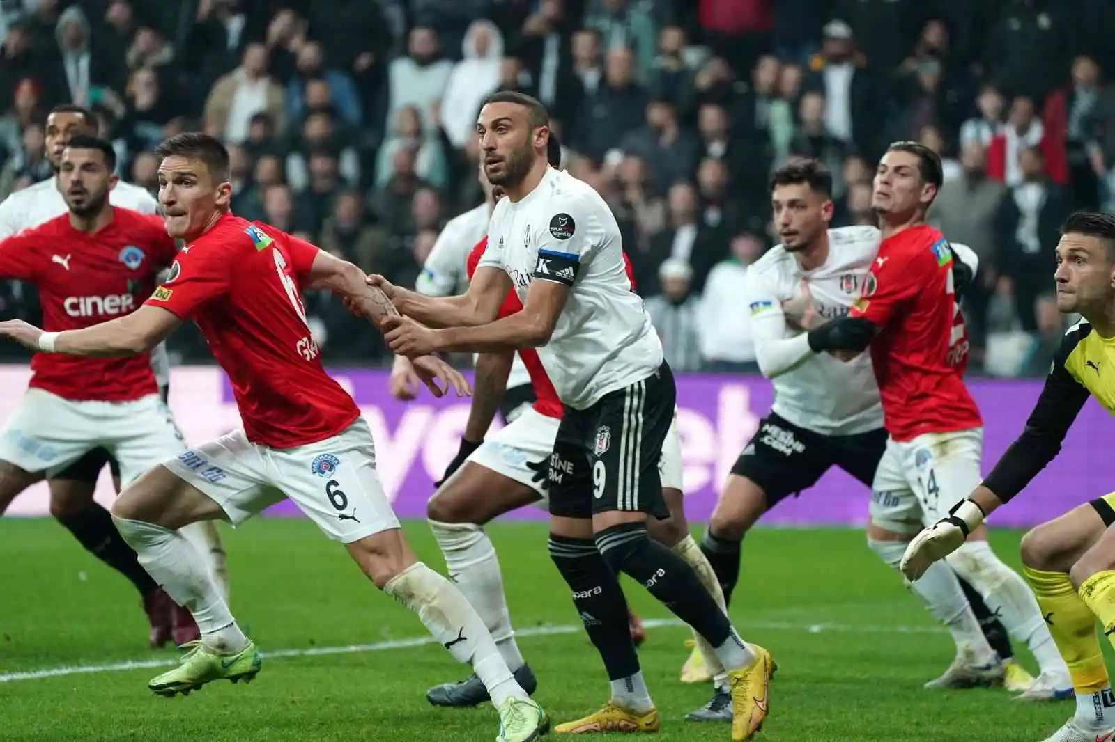 Spor Toto Süper Lig: Beşiktaş: 2 - Kasımpaşa: 1 (Maç sonucu)